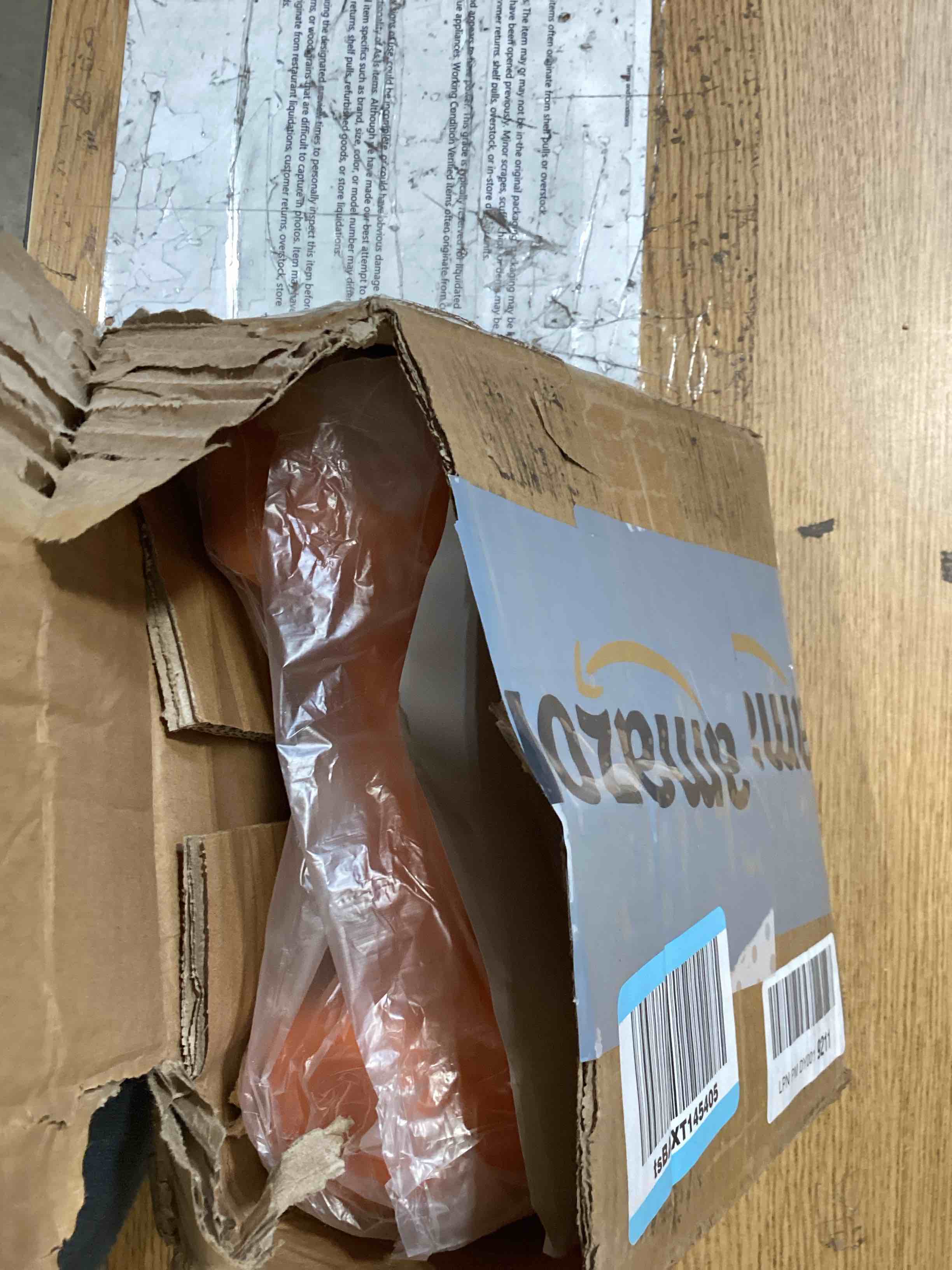 https://s3.amazonaws.com/lotting-images-prod/bidfta/TEA2810905_1750429272657.jpeg