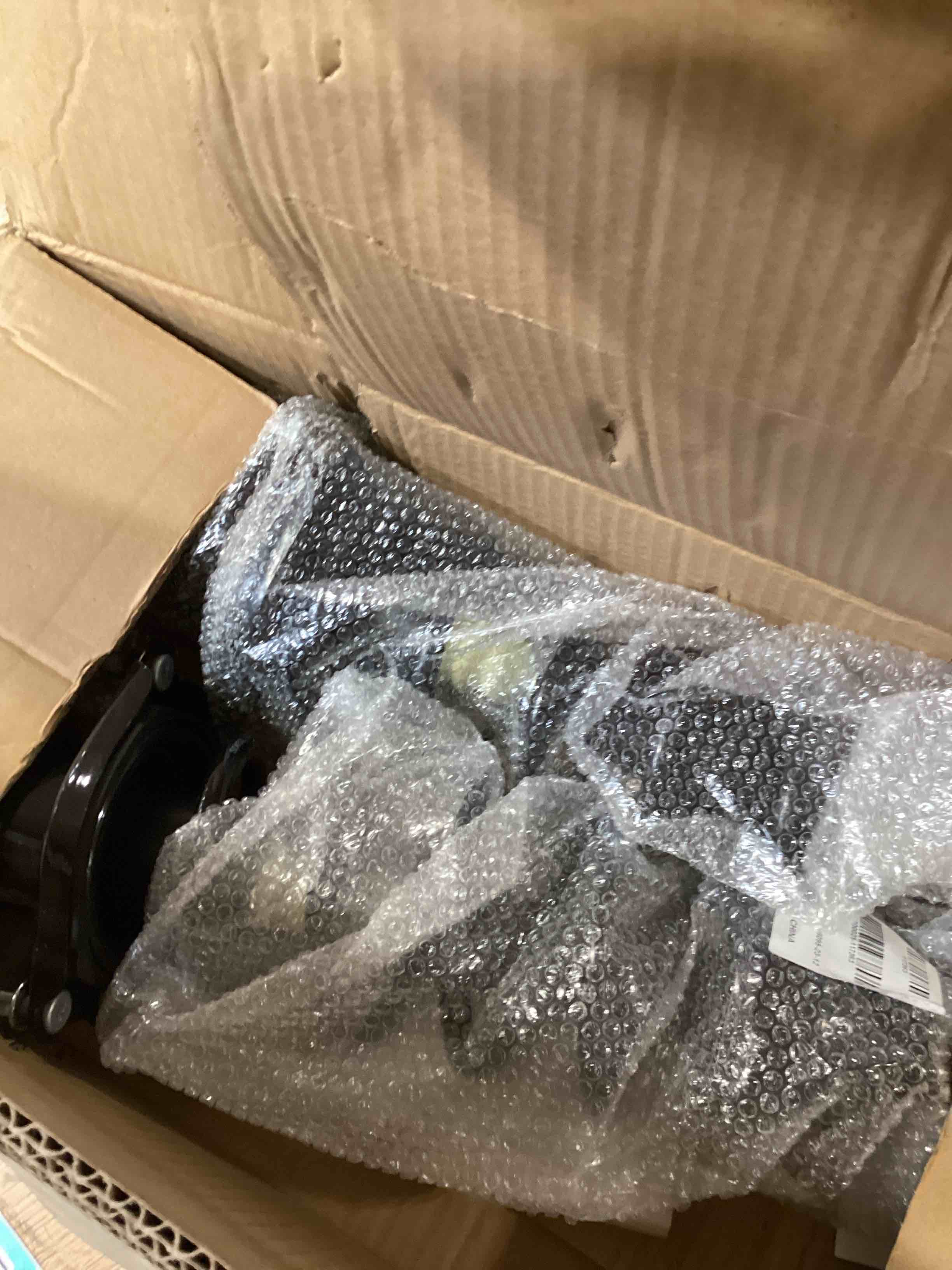 https://s3.amazonaws.com/lotting-images-prod/bidfta/TEA2810947_1750434863061.jpeg