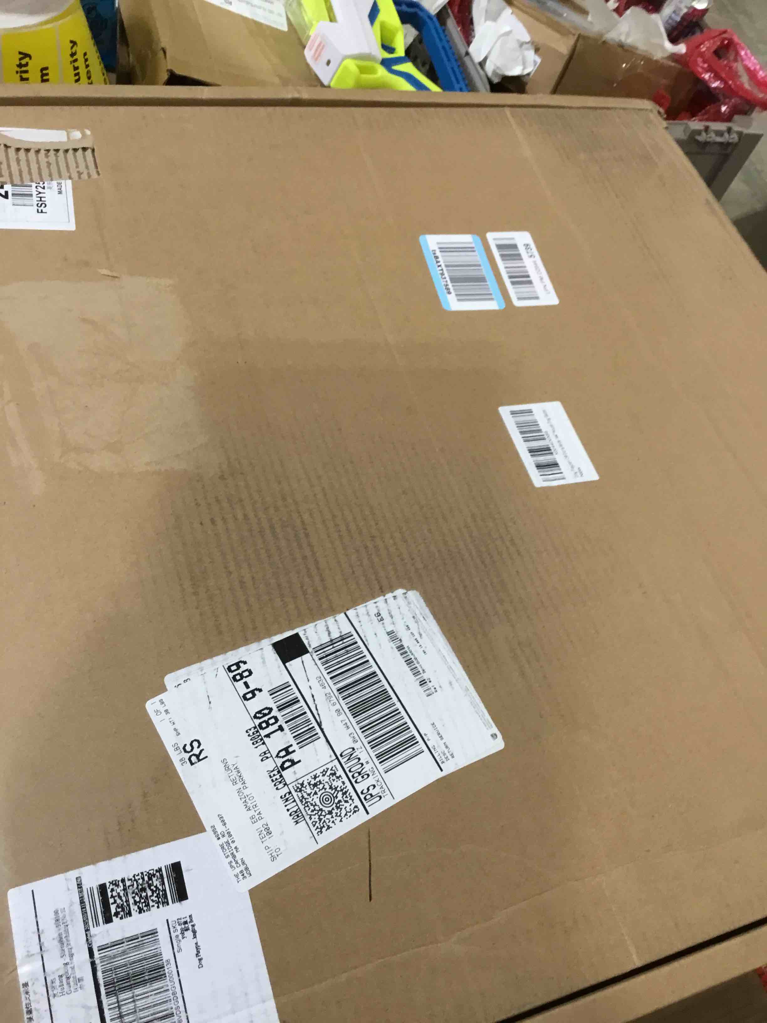 https://s3.amazonaws.com/lotting-images-prod/bidfta/TEA2811320_1750794154368.jpeg