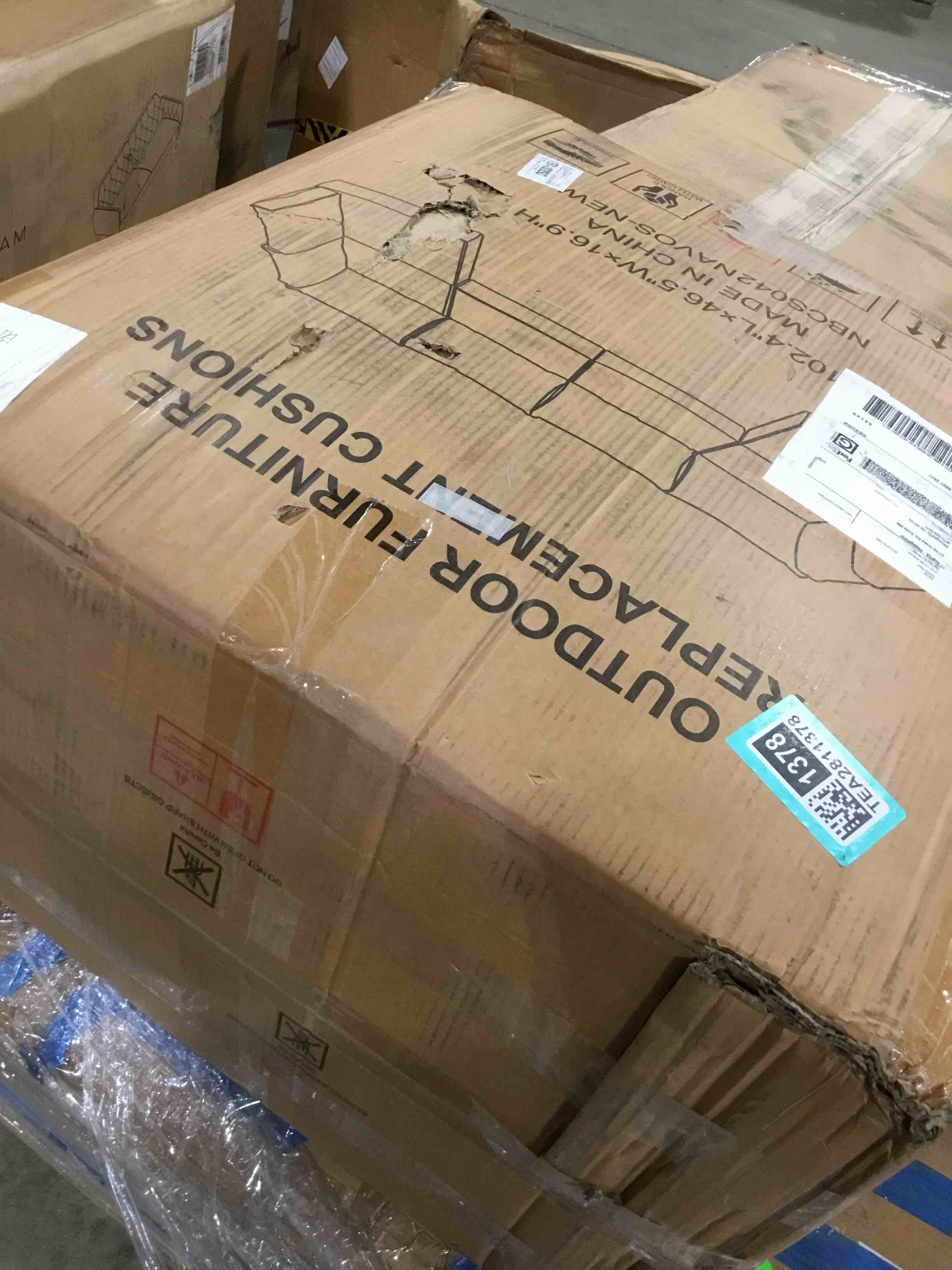 https://s3.amazonaws.com/lotting-images-prod/bidfta/TEA2811378_1750862291019.jpeg