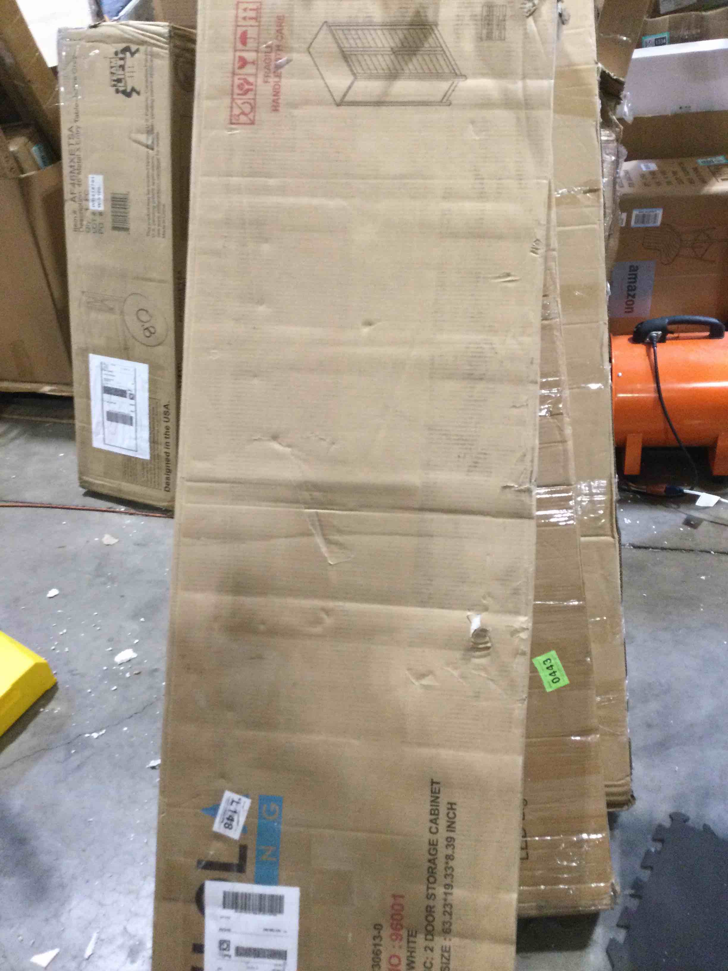 https://s3.amazonaws.com/lotting-images-prod/bidfta/TEA2811400_1750882214128.jpeg