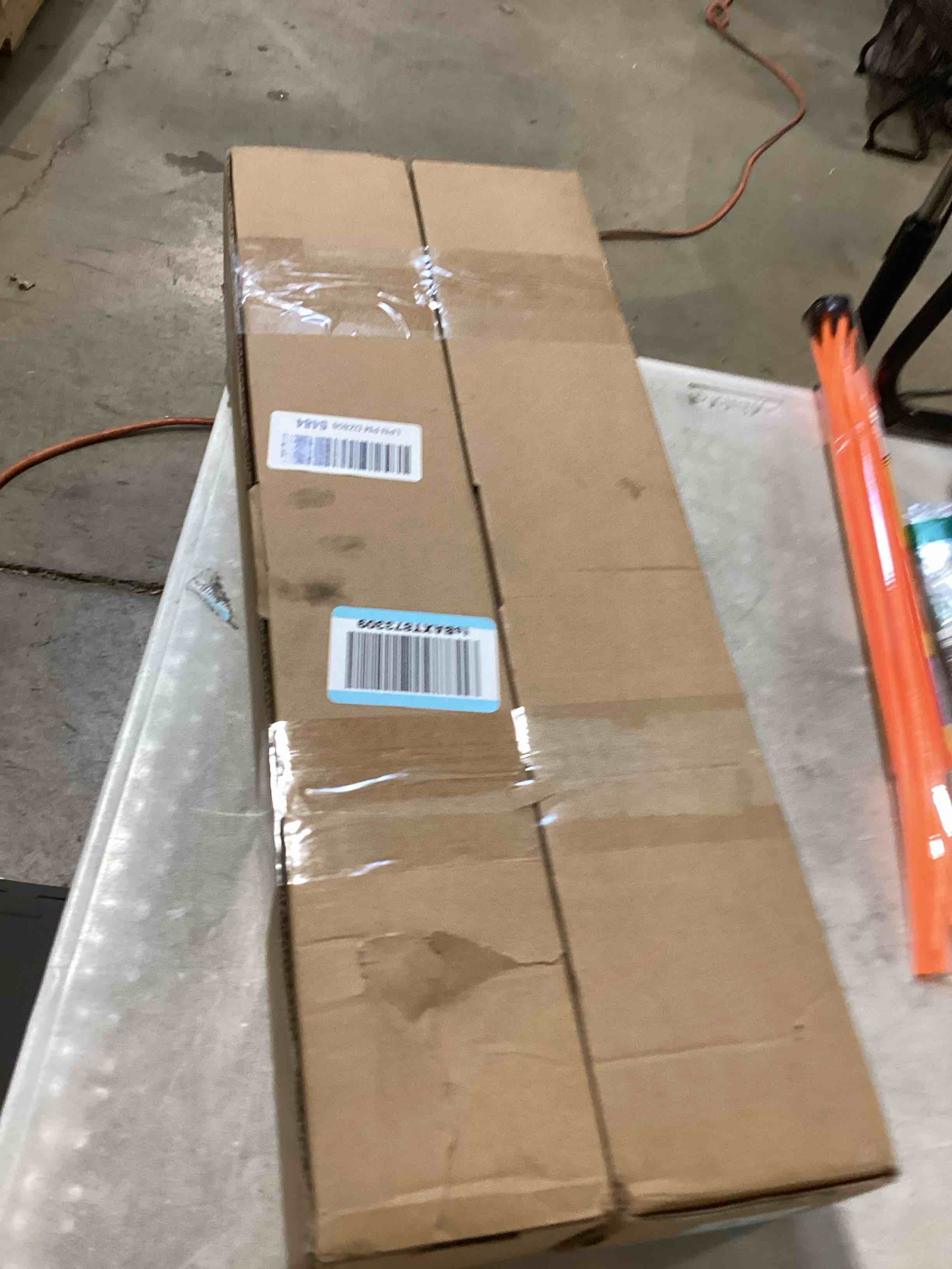 https://s3.amazonaws.com/lotting-images-prod/bidfta/TEA2812055_1750852071955.jpeg