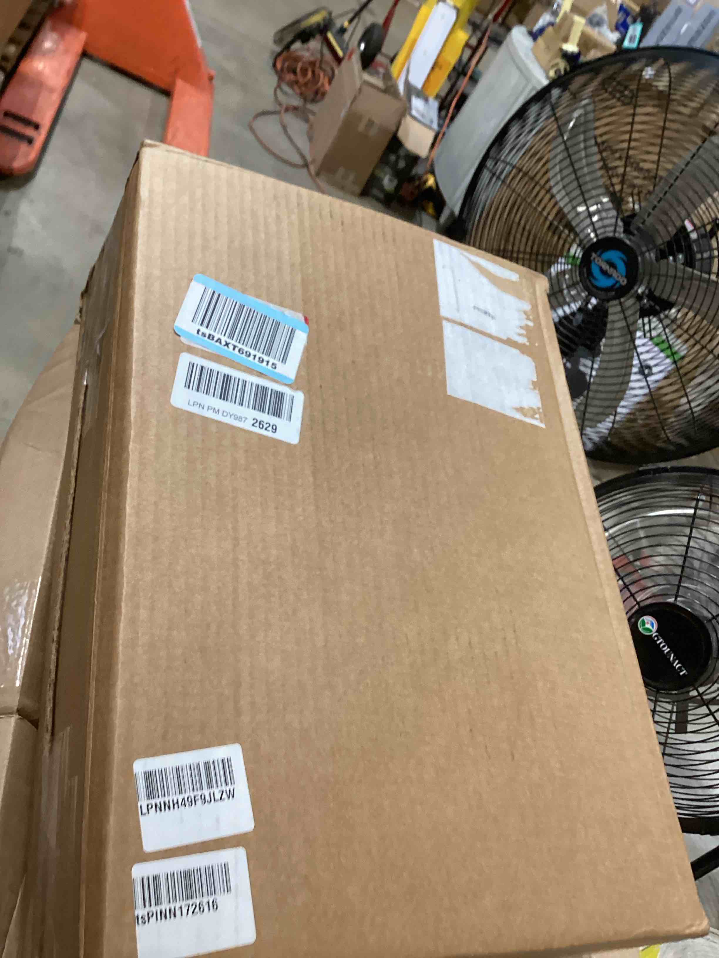 https://s3.amazonaws.com/lotting-images-prod/bidfta/TEA2812071_1750854032950.jpeg