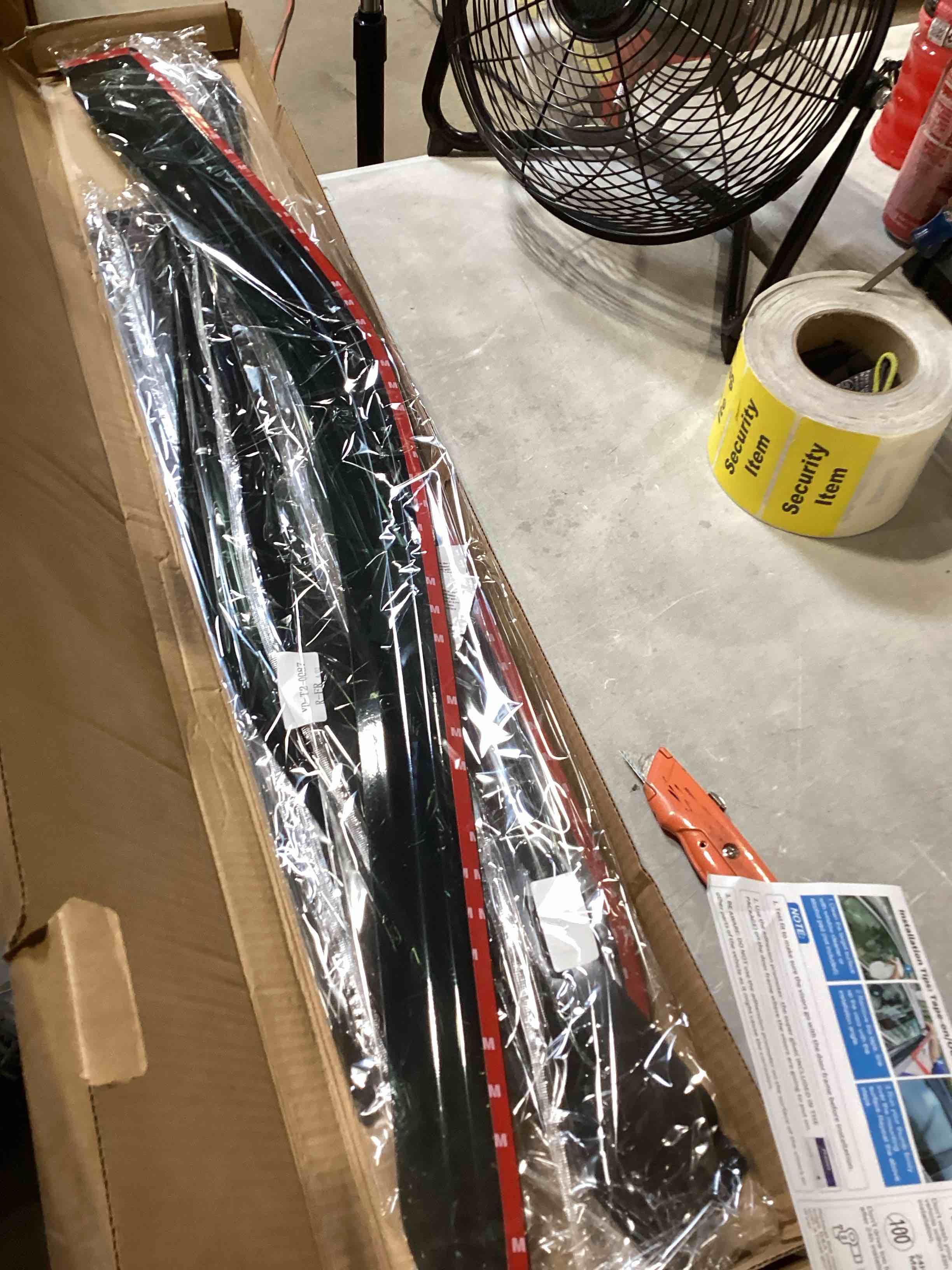 https://s3.amazonaws.com/lotting-images-prod/bidfta/TEA2812184_1750863776115.jpeg
