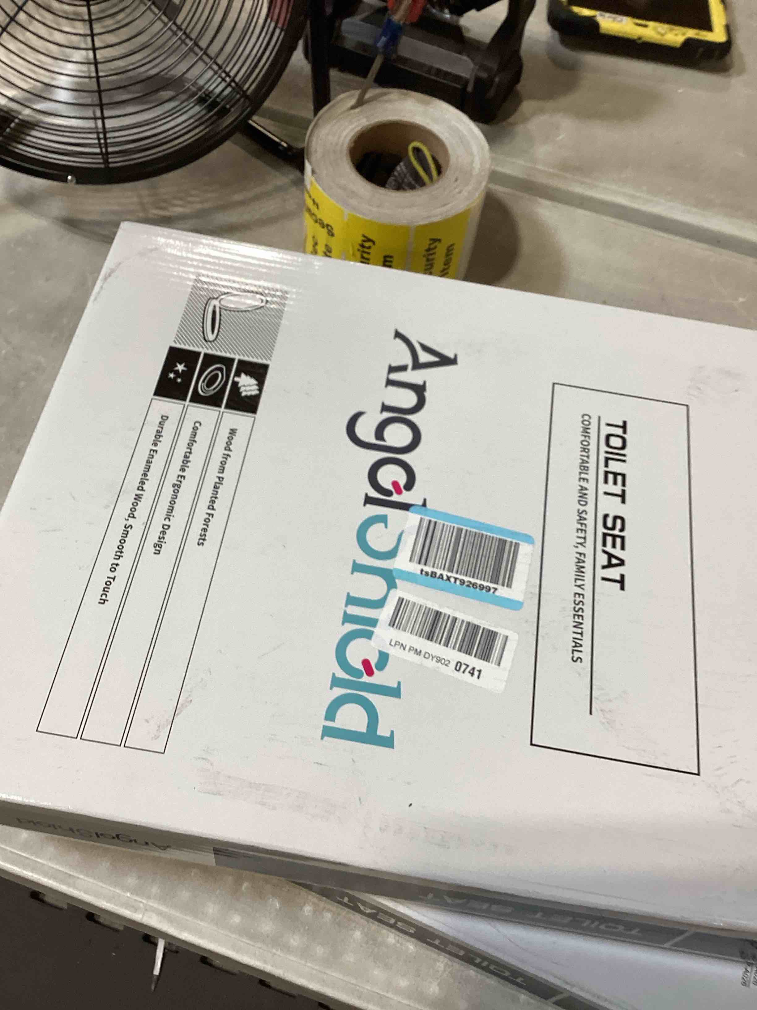 https://s3.amazonaws.com/lotting-images-prod/bidfta/TEA2812224_1750866964284.jpeg