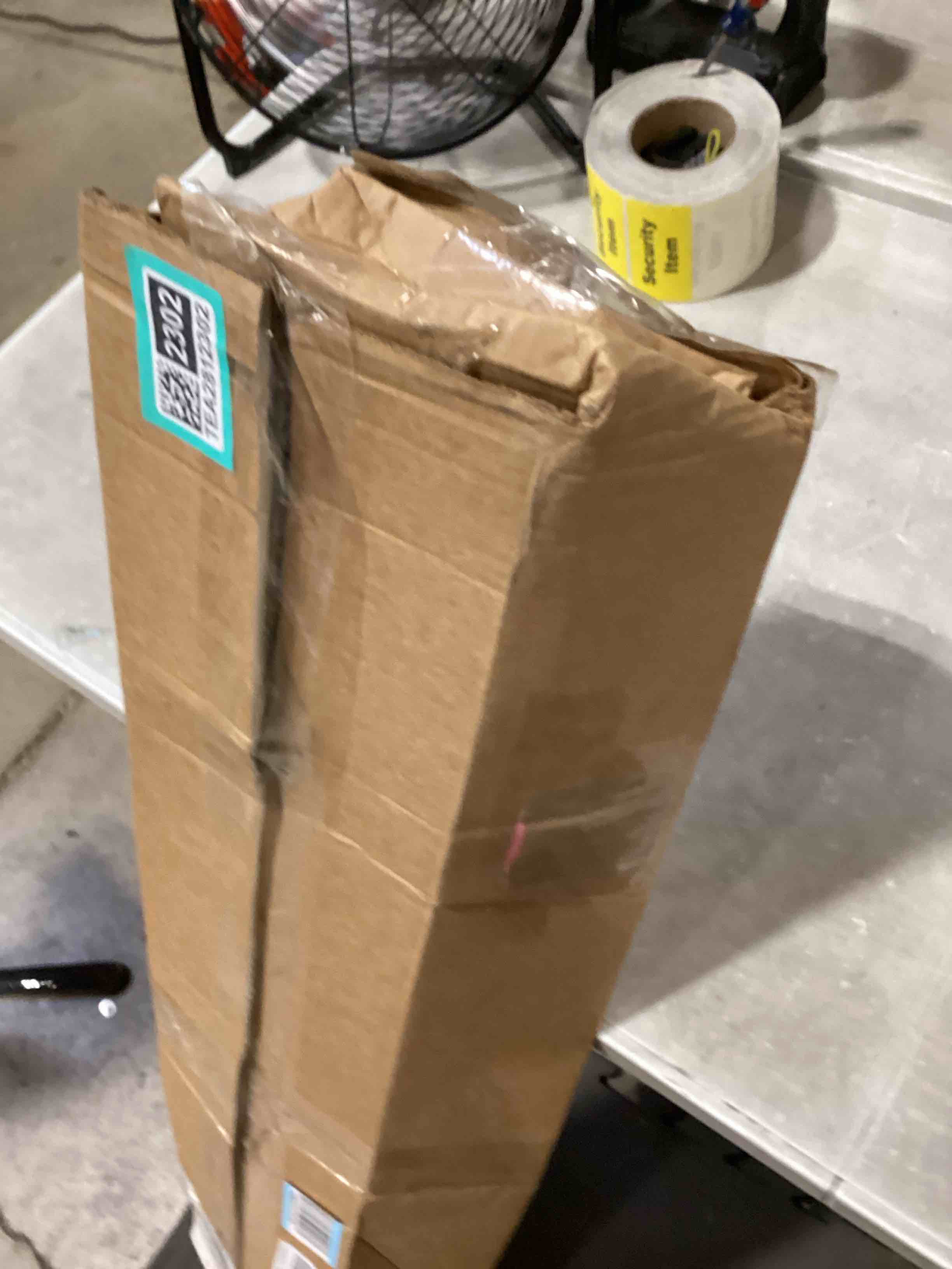 https://s3.amazonaws.com/lotting-images-prod/bidfta/TEA2812302_1750937083579.jpeg