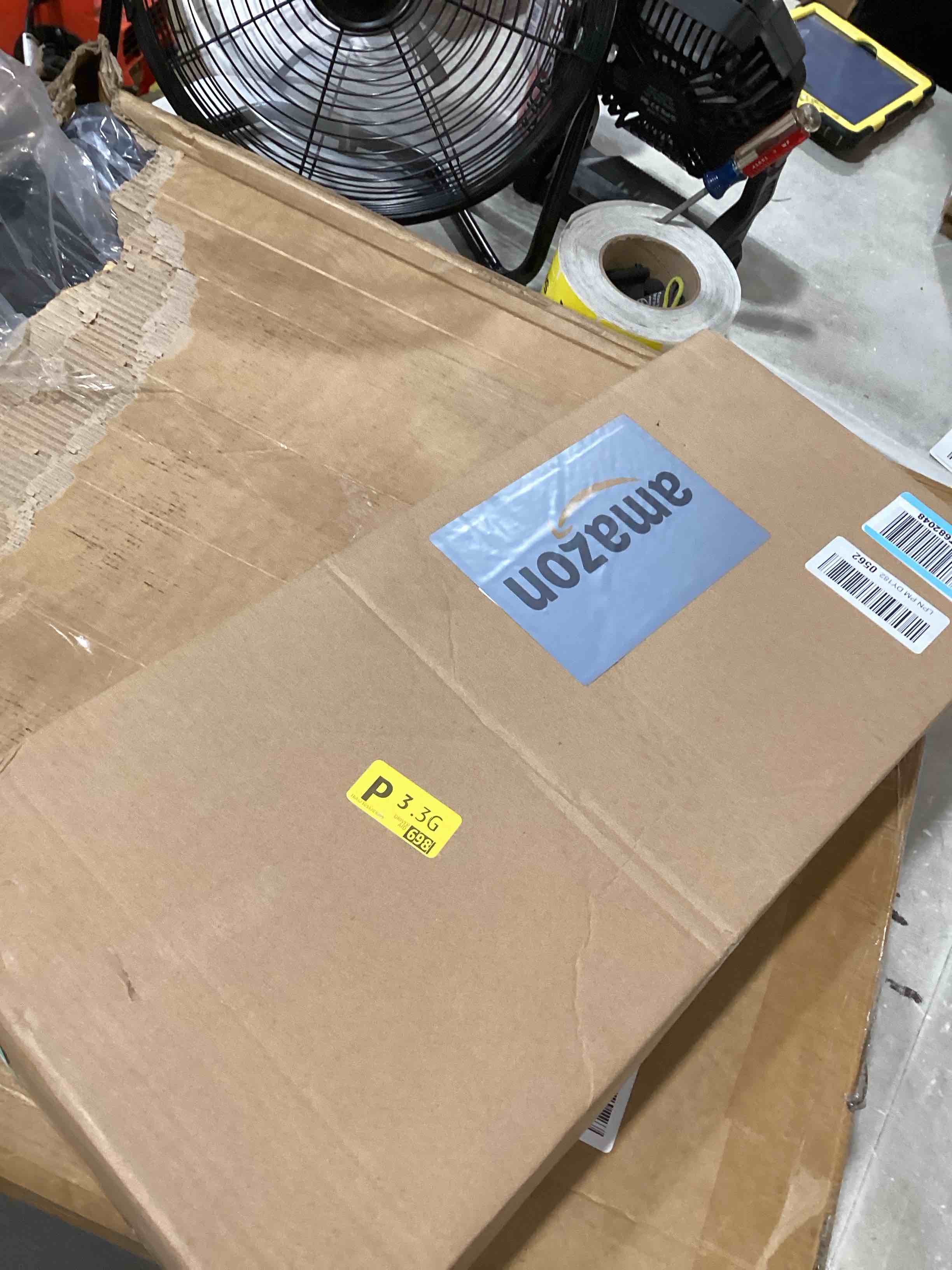 https://s3.amazonaws.com/lotting-images-prod/bidfta/TEA2812316_1750937589287.jpeg