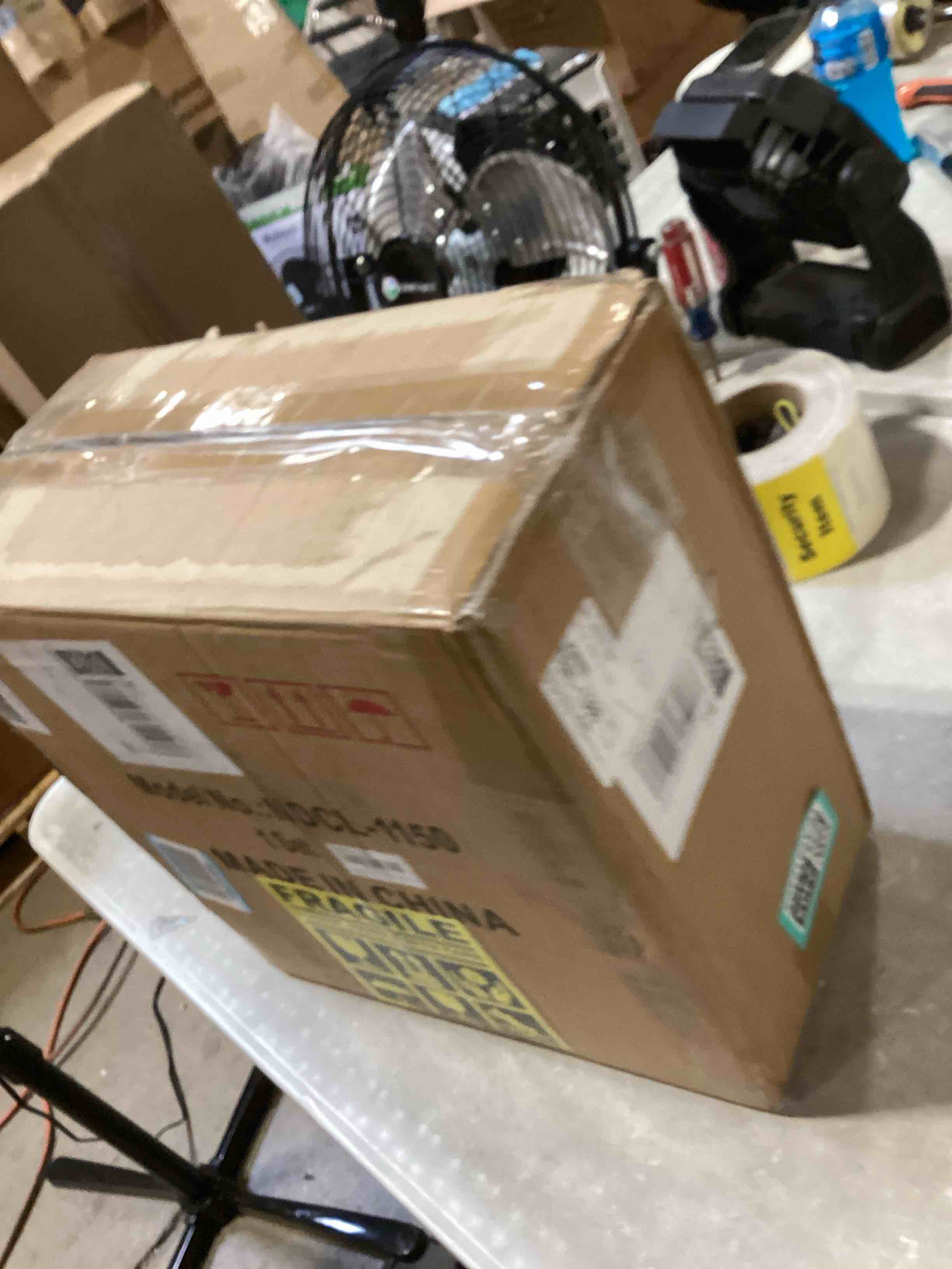 https://s3.amazonaws.com/lotting-images-prod/bidfta/TEA2812405_1750945062285.jpeg