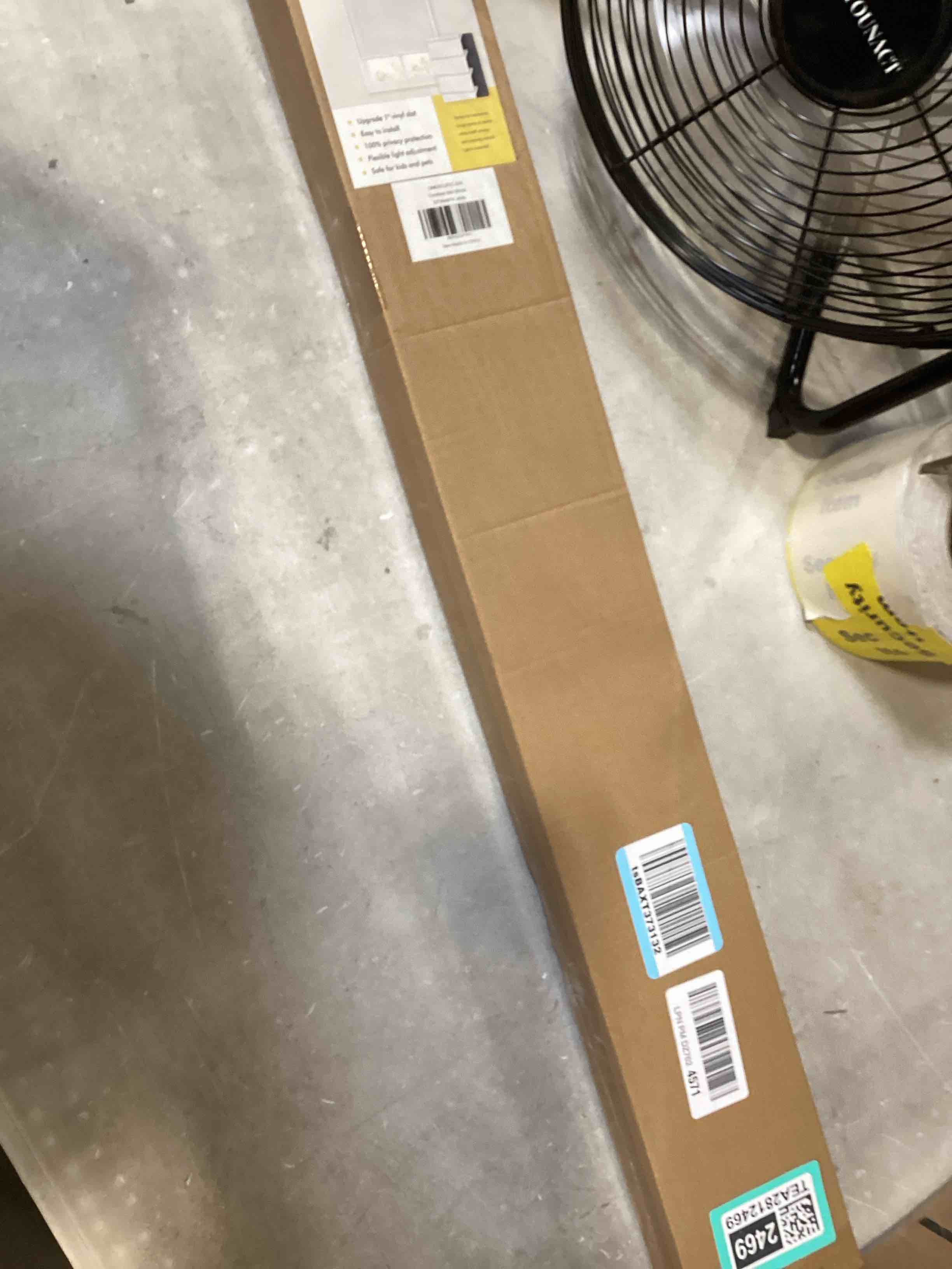 https://s3.amazonaws.com/lotting-images-prod/bidfta/TEA2812469_1750952131235.jpeg