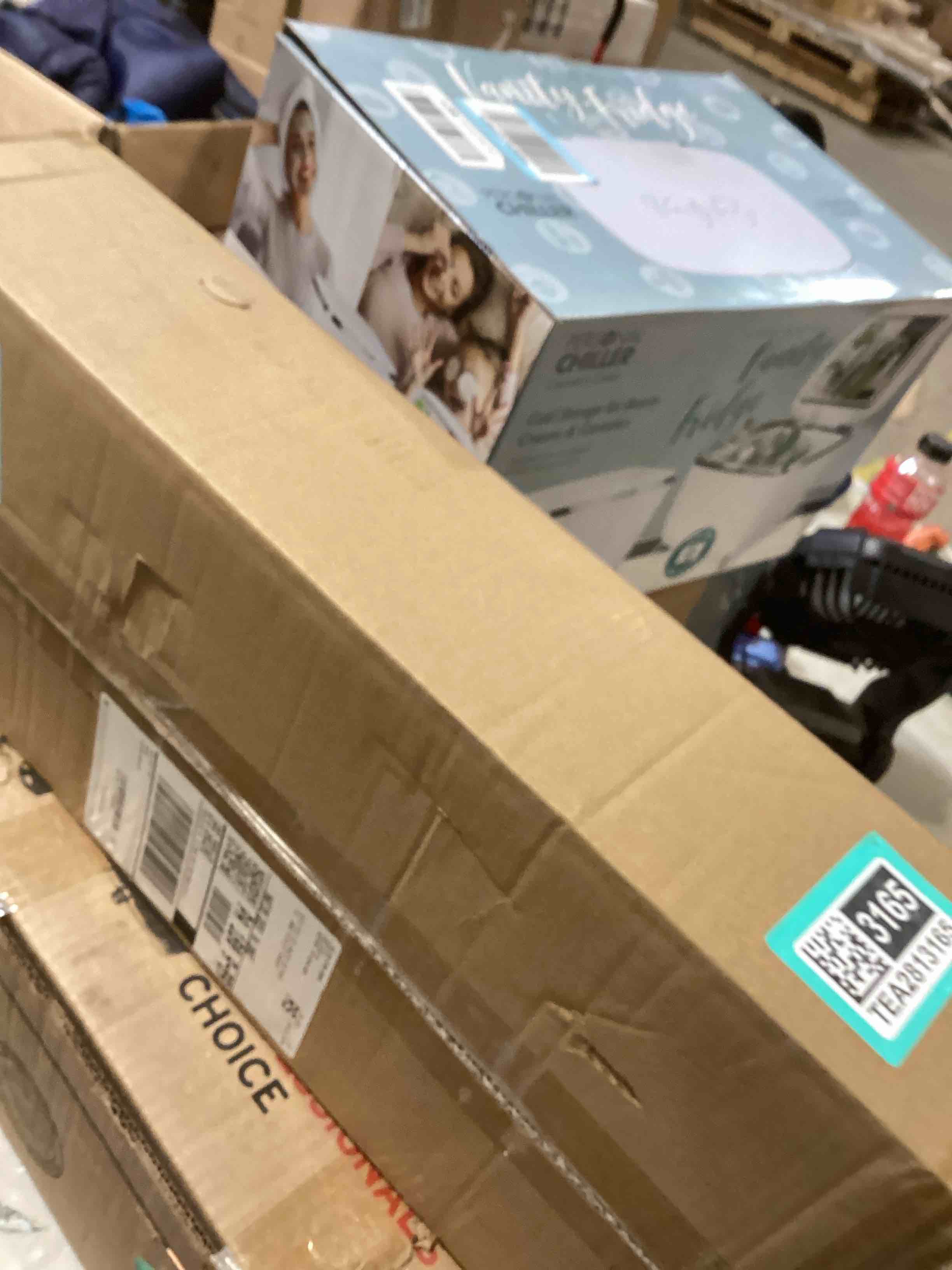 https://s3.amazonaws.com/lotting-images-prod/bidfta/TEA2813165_1751556044806.jpeg