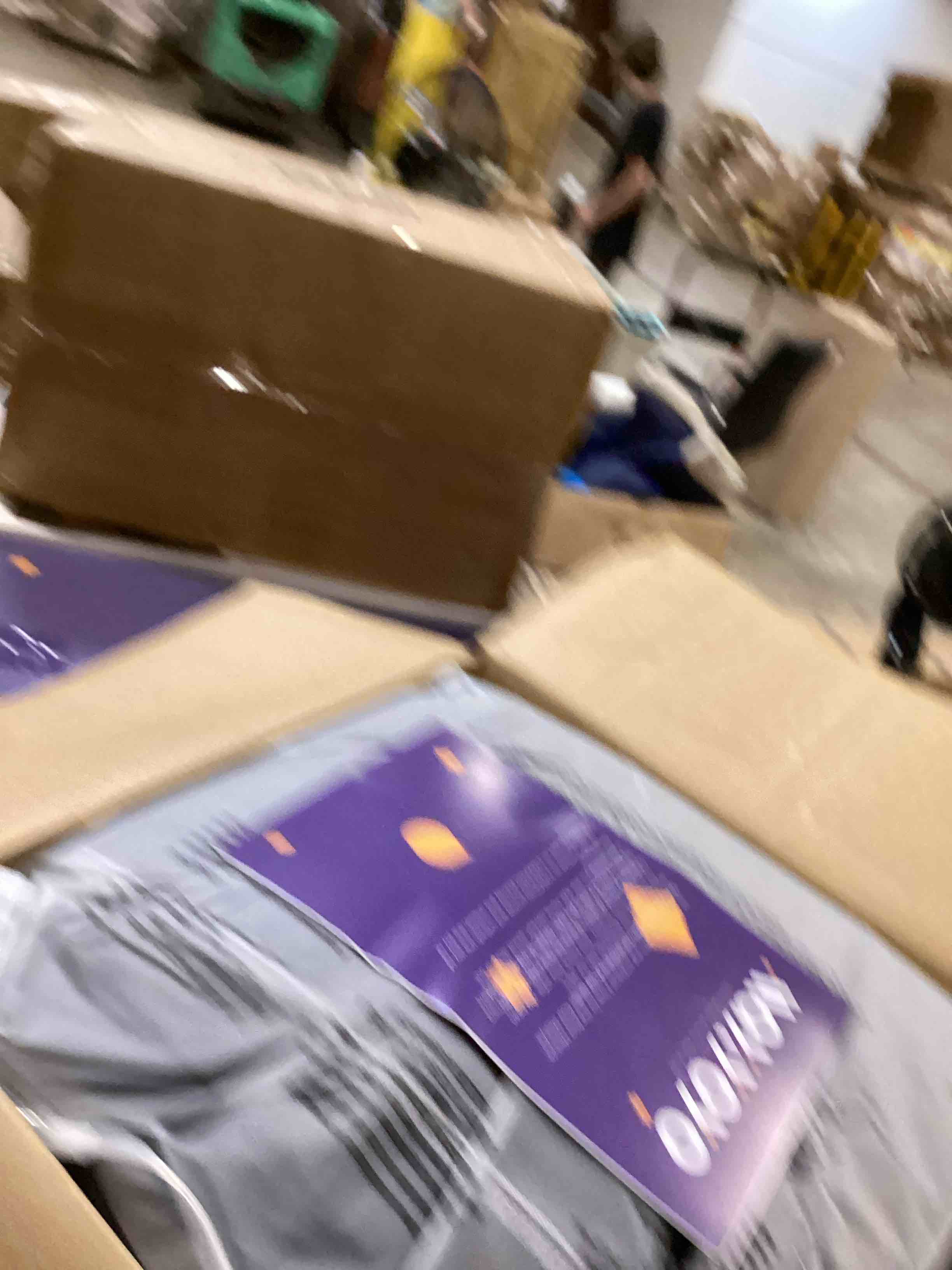 https://s3.amazonaws.com/lotting-images-prod/bidfta/TEA2813453_1751900730658.jpeg