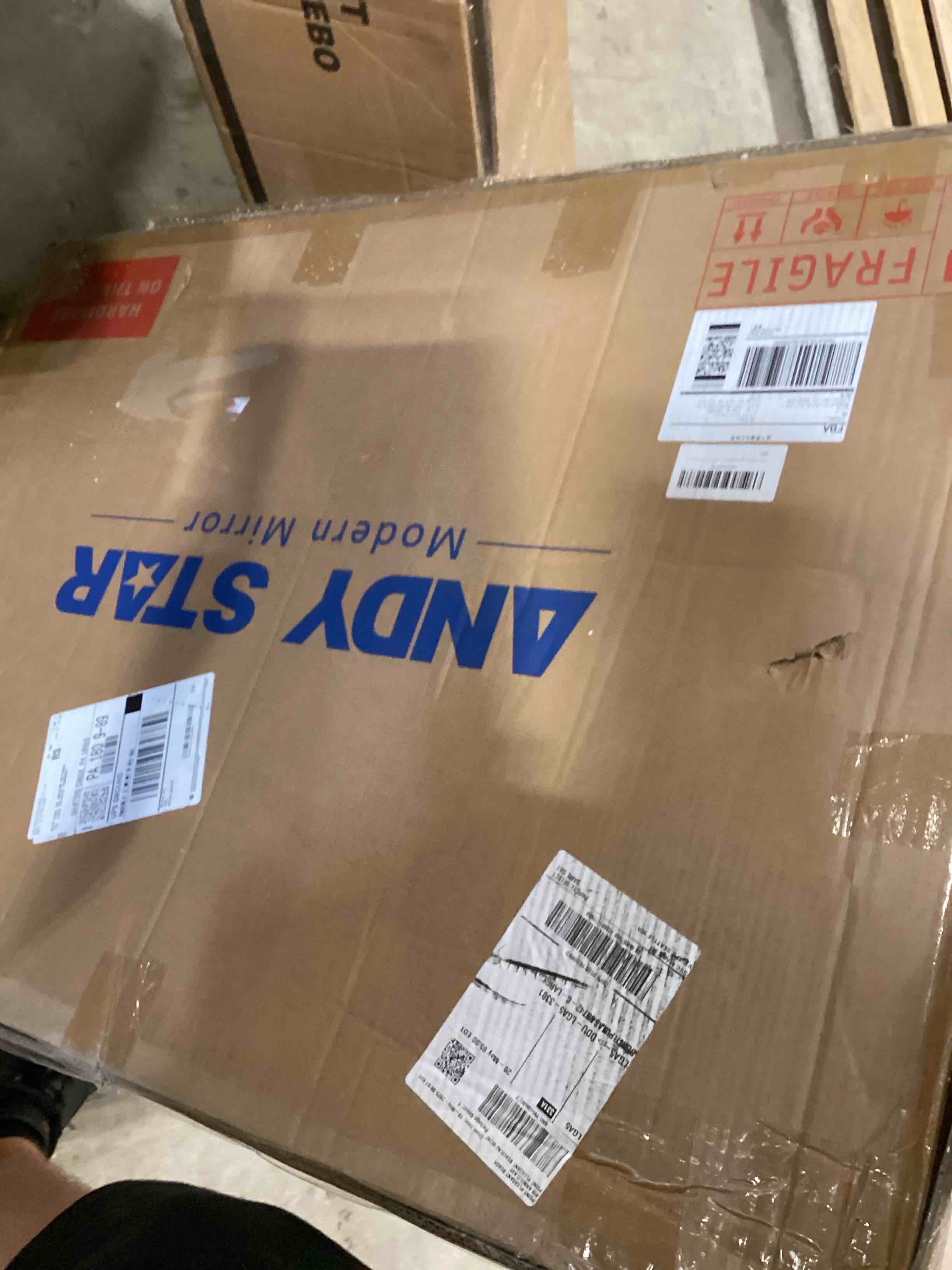 https://s3.amazonaws.com/lotting-images-prod/bidfta/TEA2813457_1751901072887.jpeg