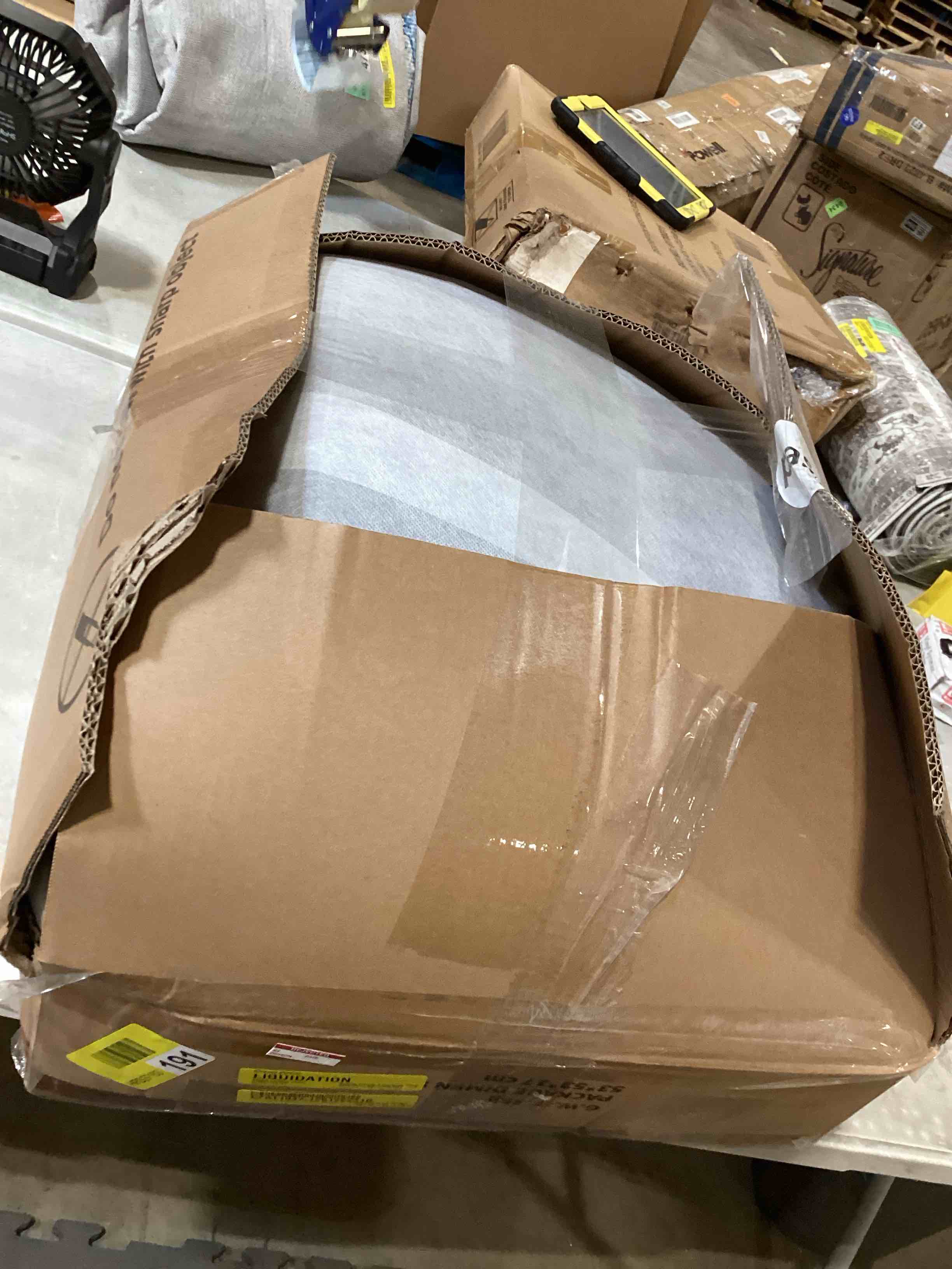 https://s3.amazonaws.com/lotting-images-prod/bidfta/TEA2814182_1752158260031.jpeg