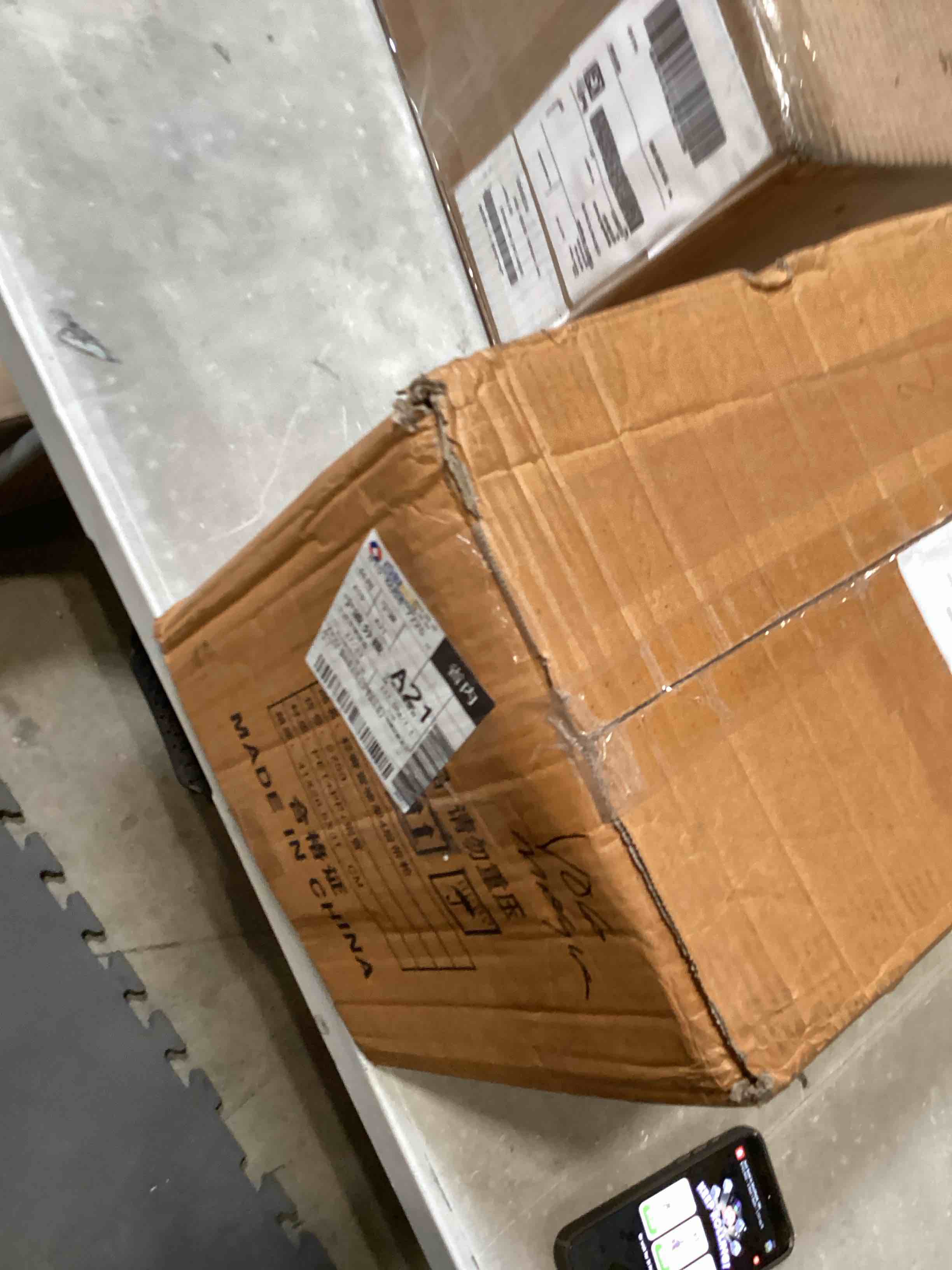 https://s3.amazonaws.com/lotting-images-prod/bidfta/TEA2814341_1752260761938.jpeg