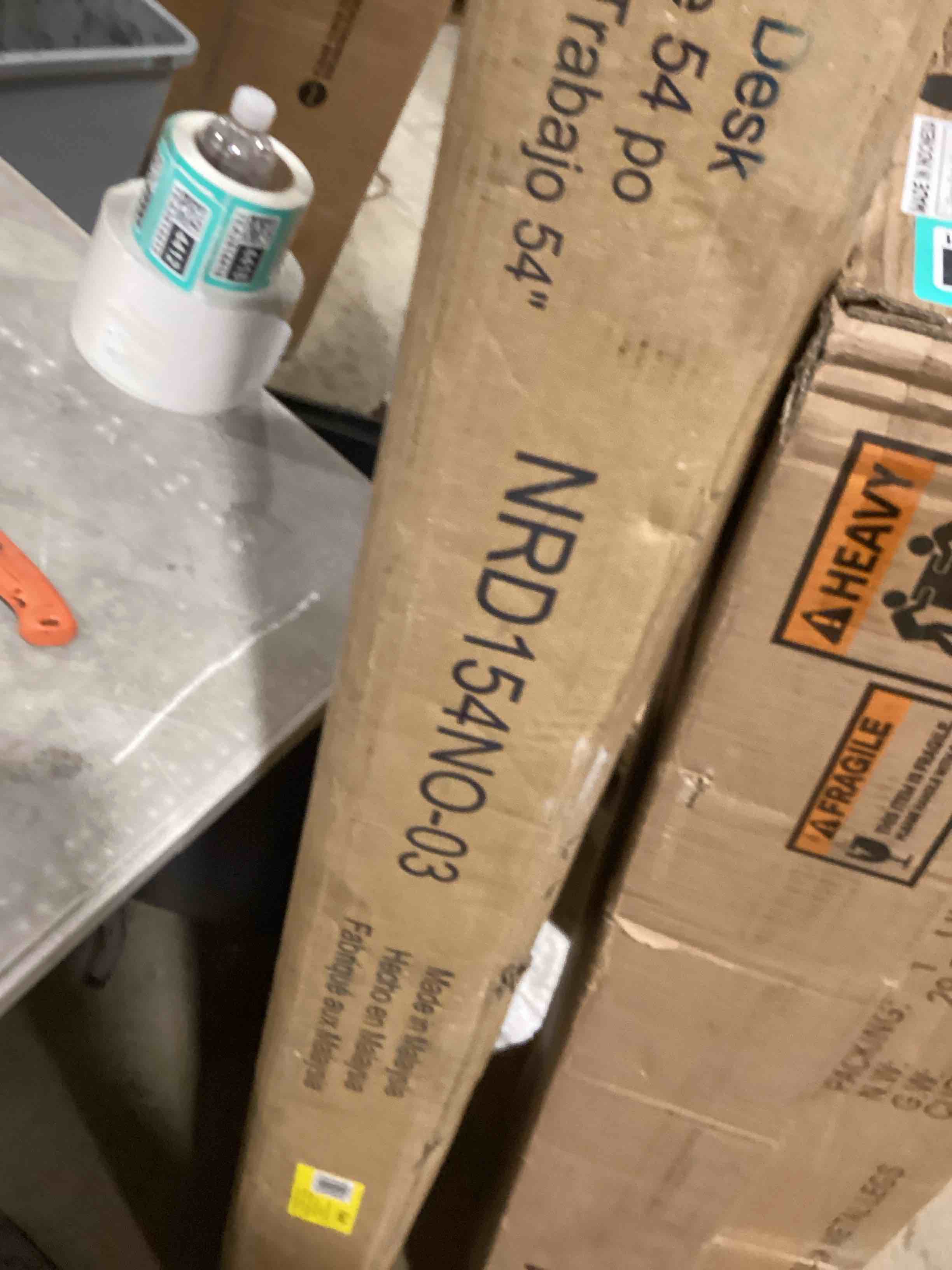 https://s3.amazonaws.com/lotting-images-prod/bidfta/TEA2814408_1752497314202.jpeg