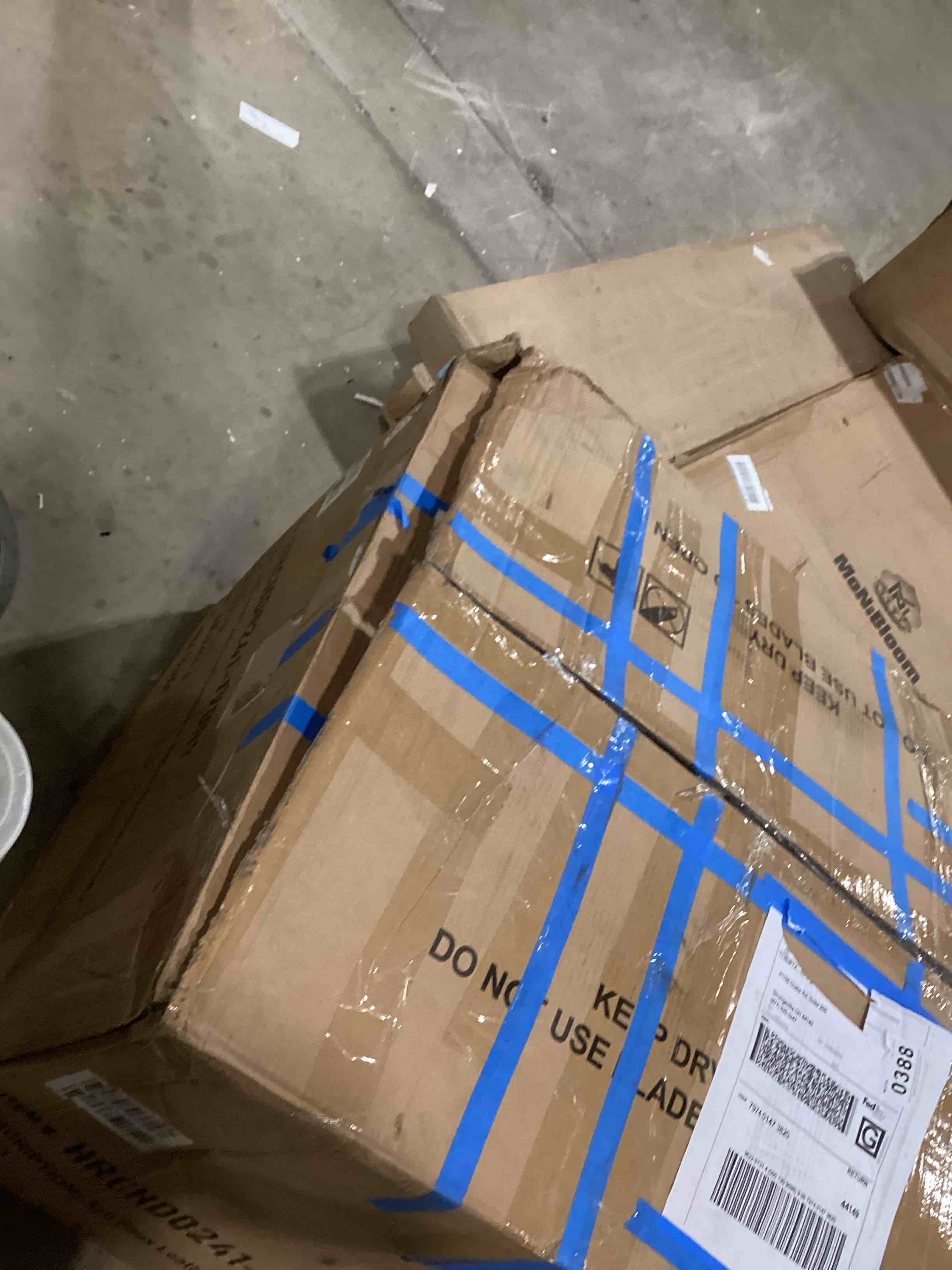 https://s3.amazonaws.com/lotting-images-prod/bidfta/TEA2814581_1752673736049.jpeg