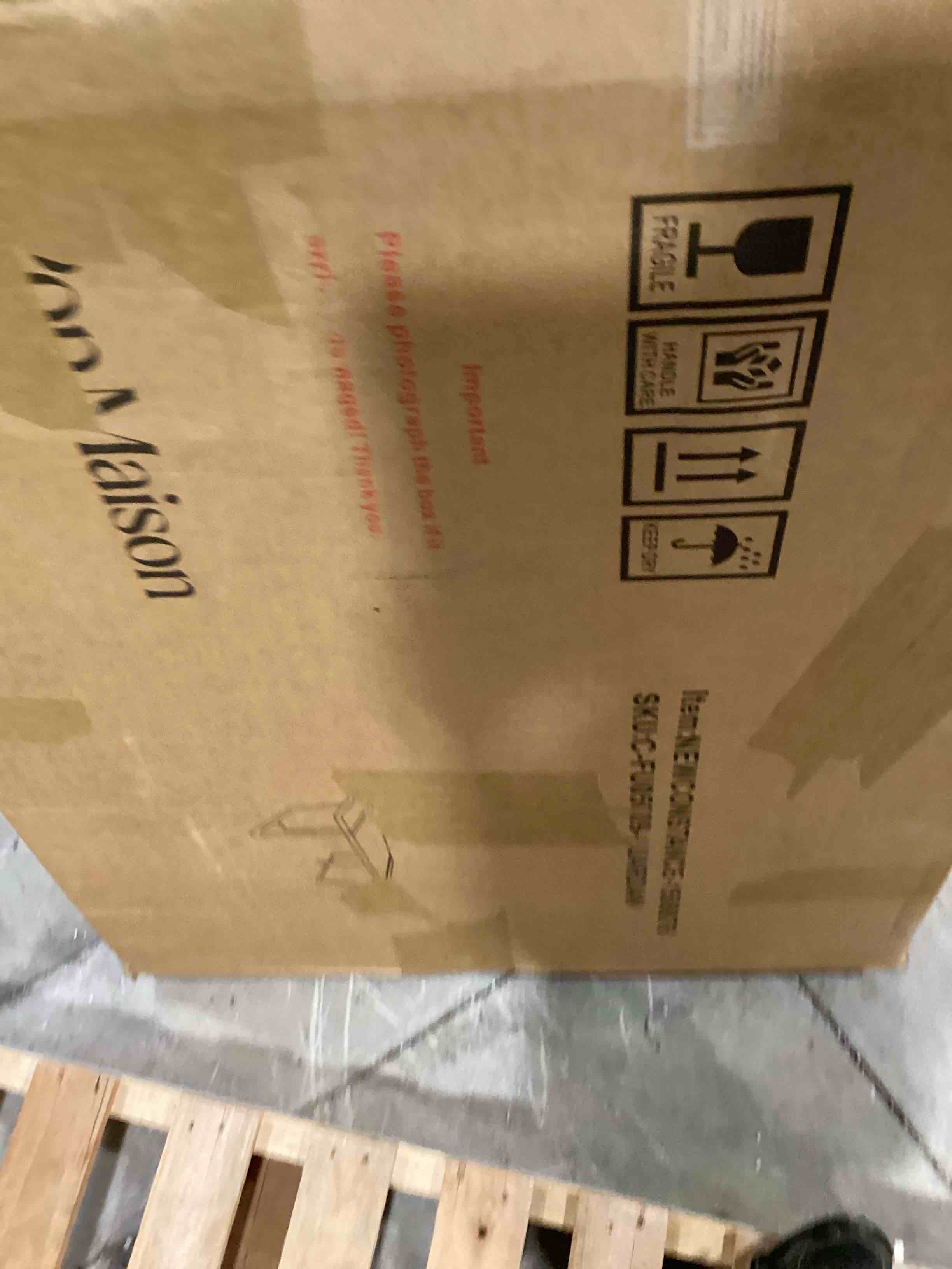 https://s3.amazonaws.com/lotting-images-prod/bidfta/TEA2814755_1752848716091.jpeg