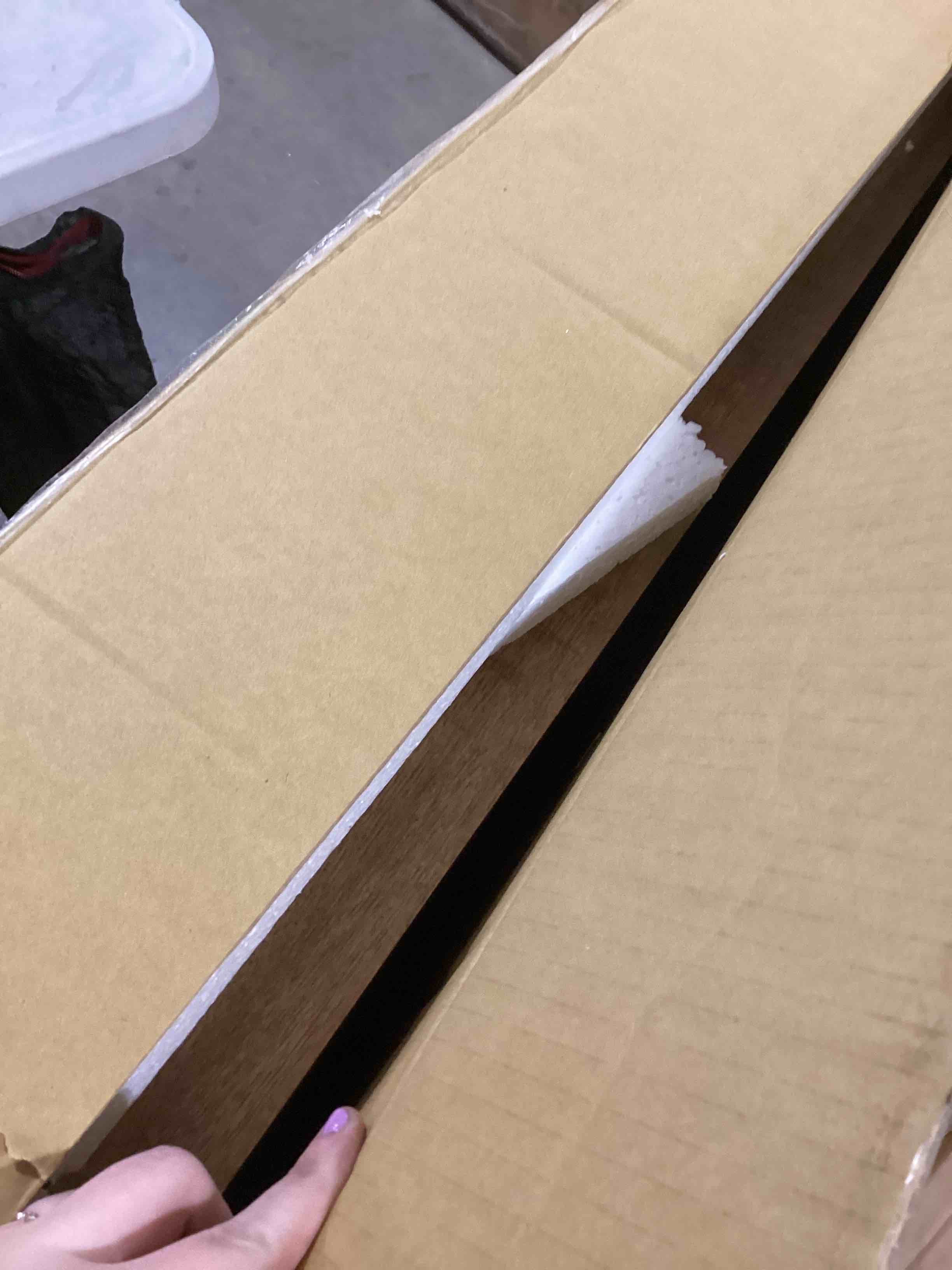 https://s3.amazonaws.com/lotting-images-prod/bidfta/TEA2815620_1750181725920.jpeg
