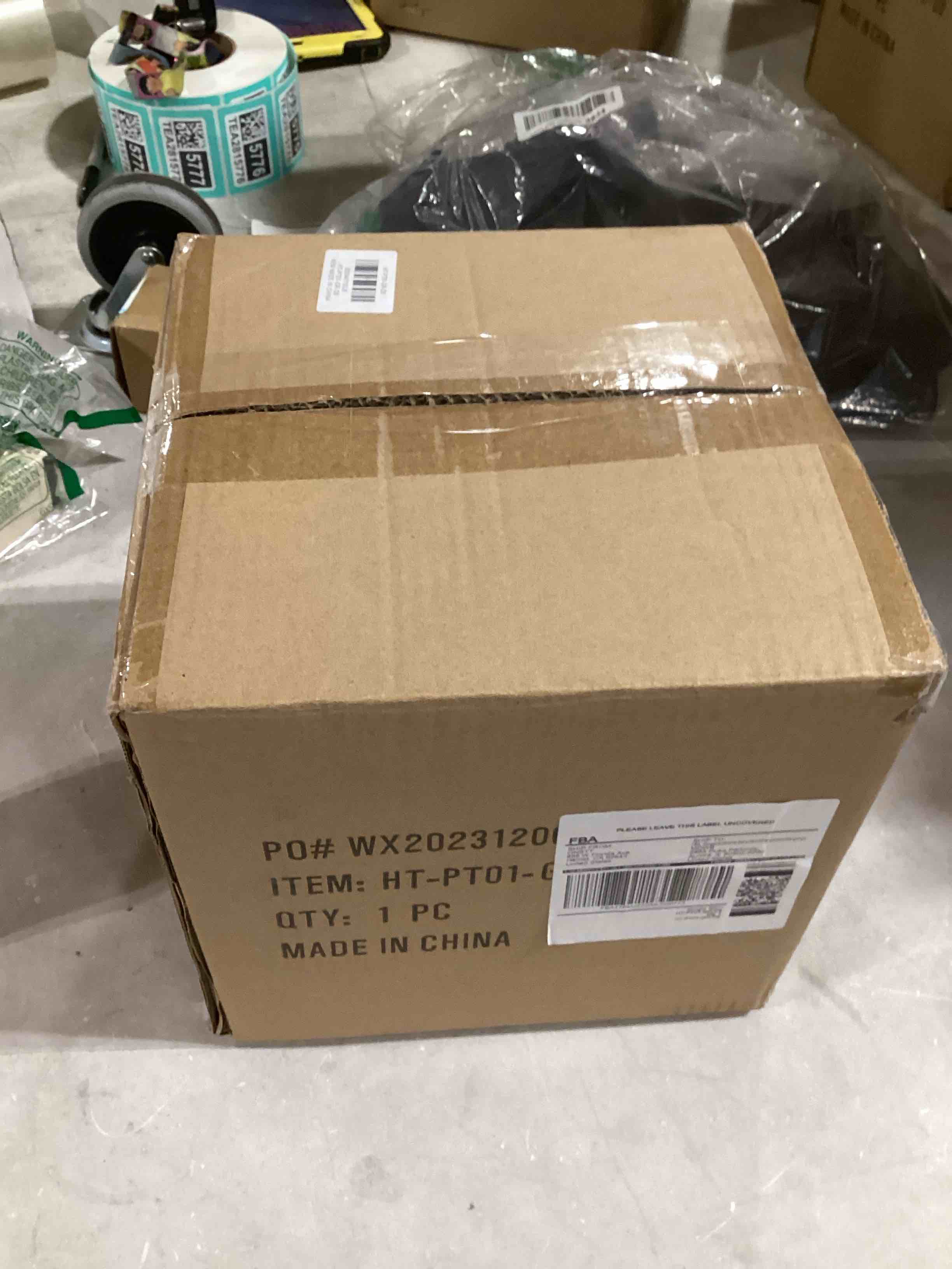 https://s3.amazonaws.com/lotting-images-prod/bidfta/TEA2815649_1750271343383.jpeg