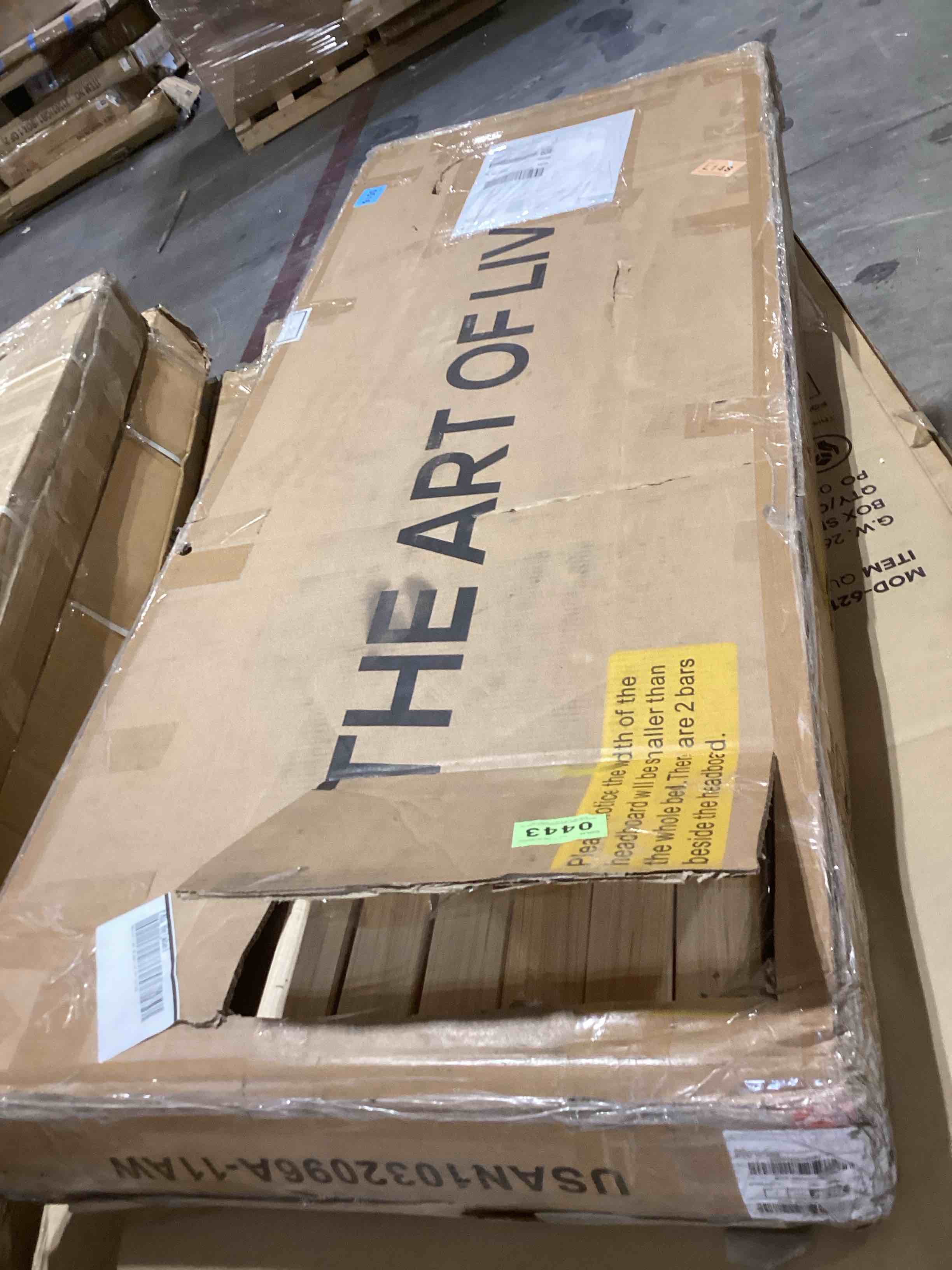 https://s3.amazonaws.com/lotting-images-prod/bidfta/TEA2815683_1750260930706.jpeg