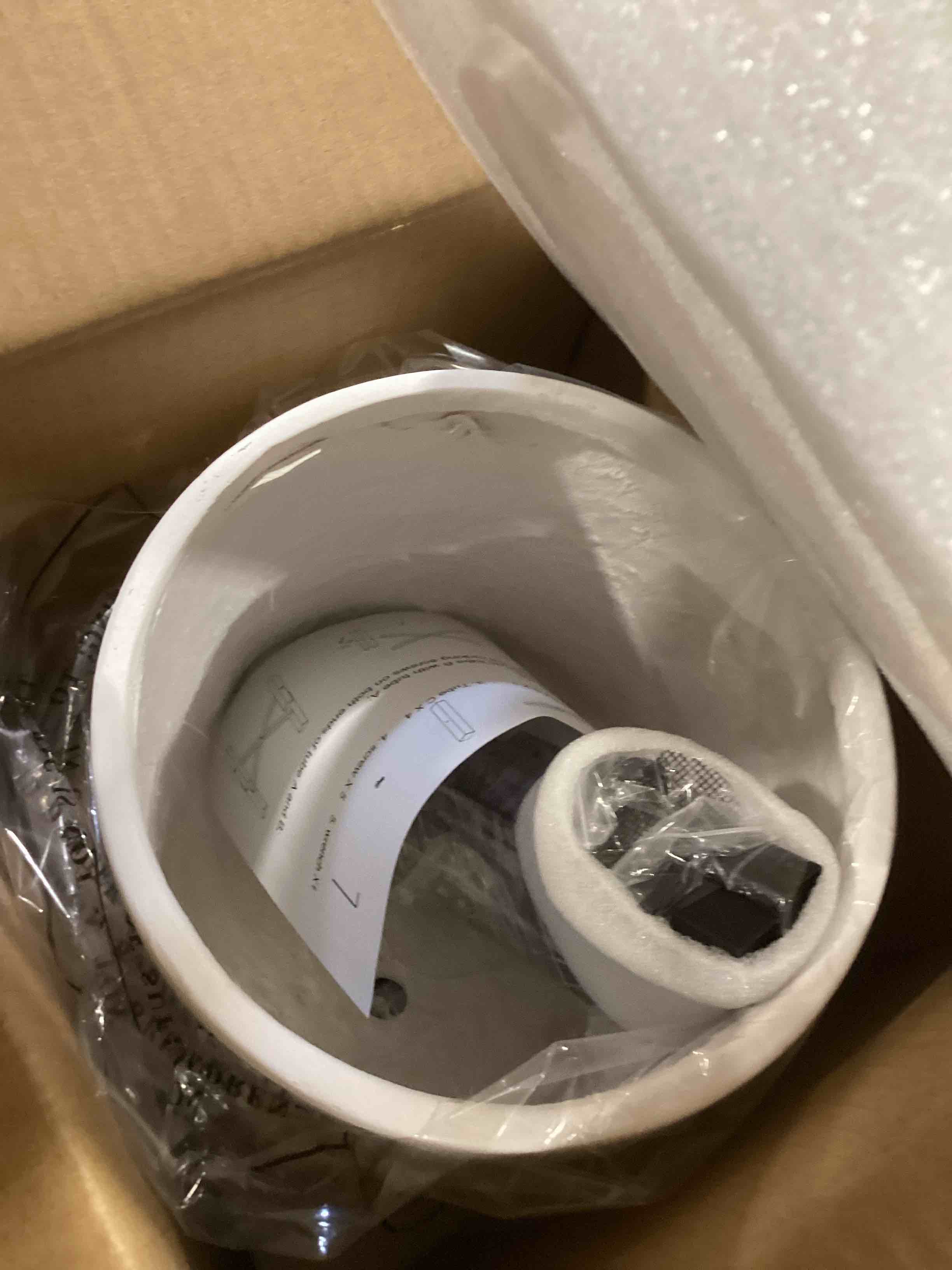 https://s3.amazonaws.com/lotting-images-prod/bidfta/TEA2815722_1750268794114.jpeg