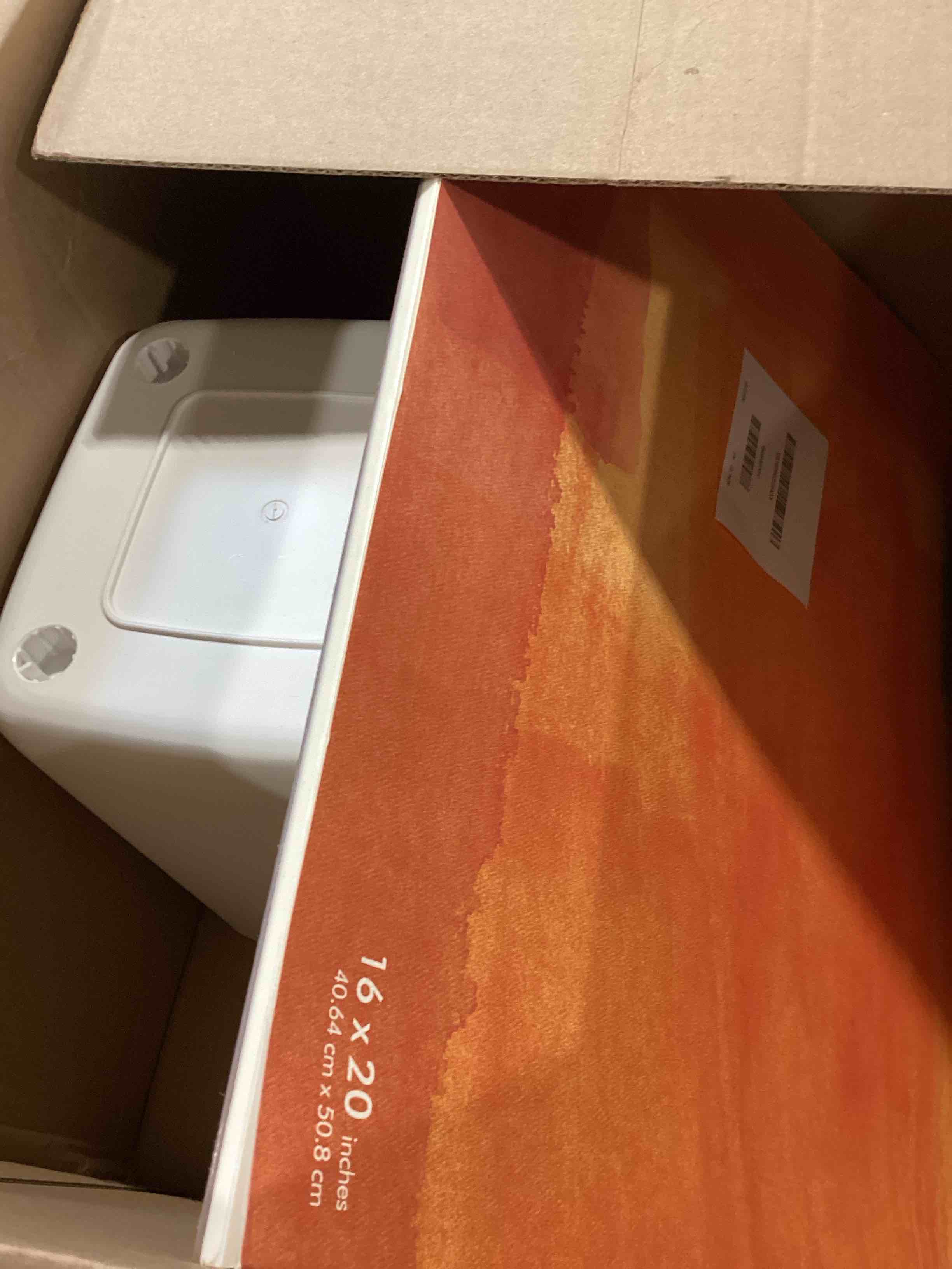 https://s3.amazonaws.com/lotting-images-prod/bidfta/TEA2815813_1750683204488.jpeg