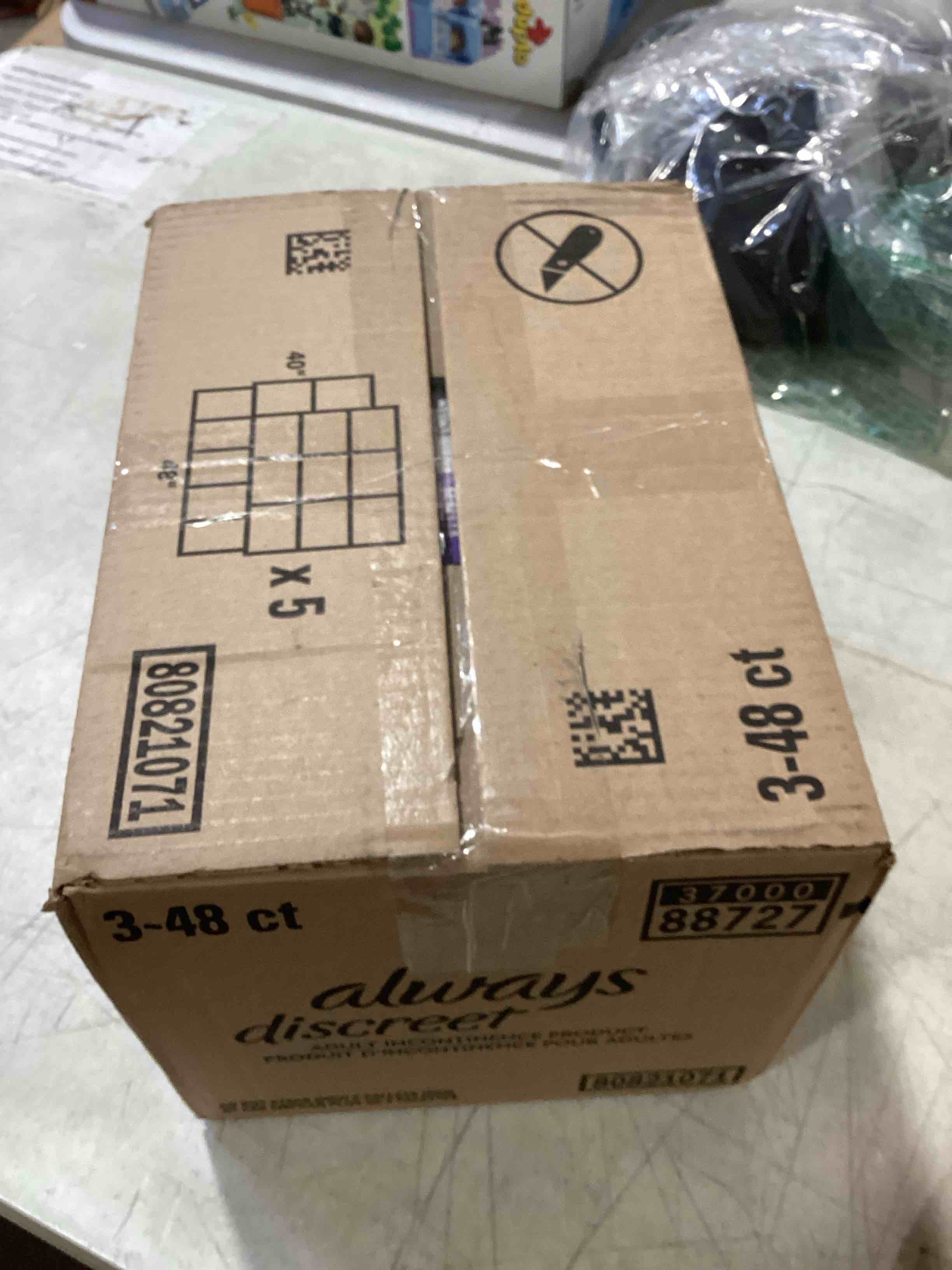 https://s3.amazonaws.com/lotting-images-prod/bidfta/TEA2815882_1750692582970.jpeg