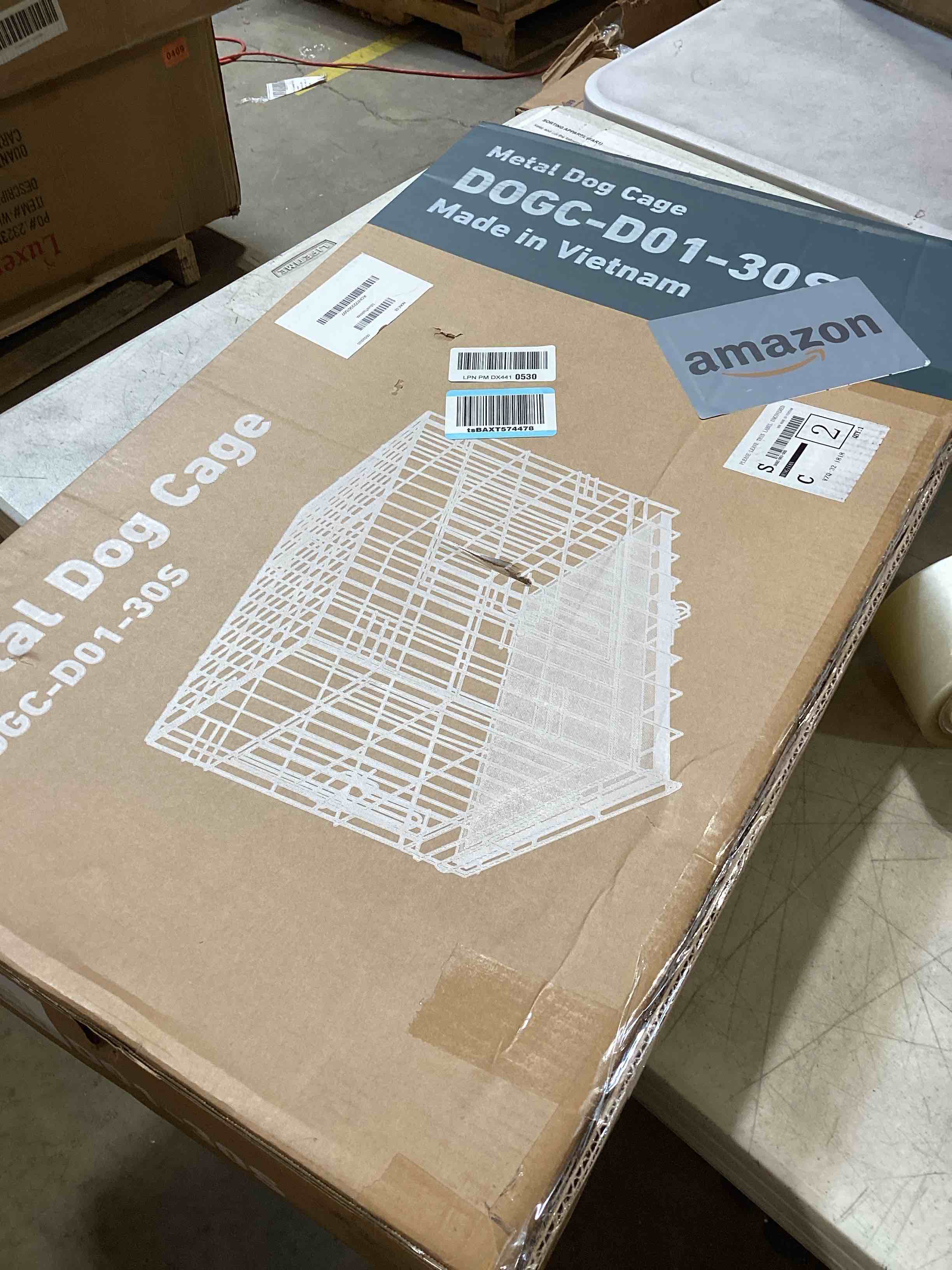 https://s3.amazonaws.com/lotting-images-prod/bidfta/TEA2815889_1750693022335.jpeg