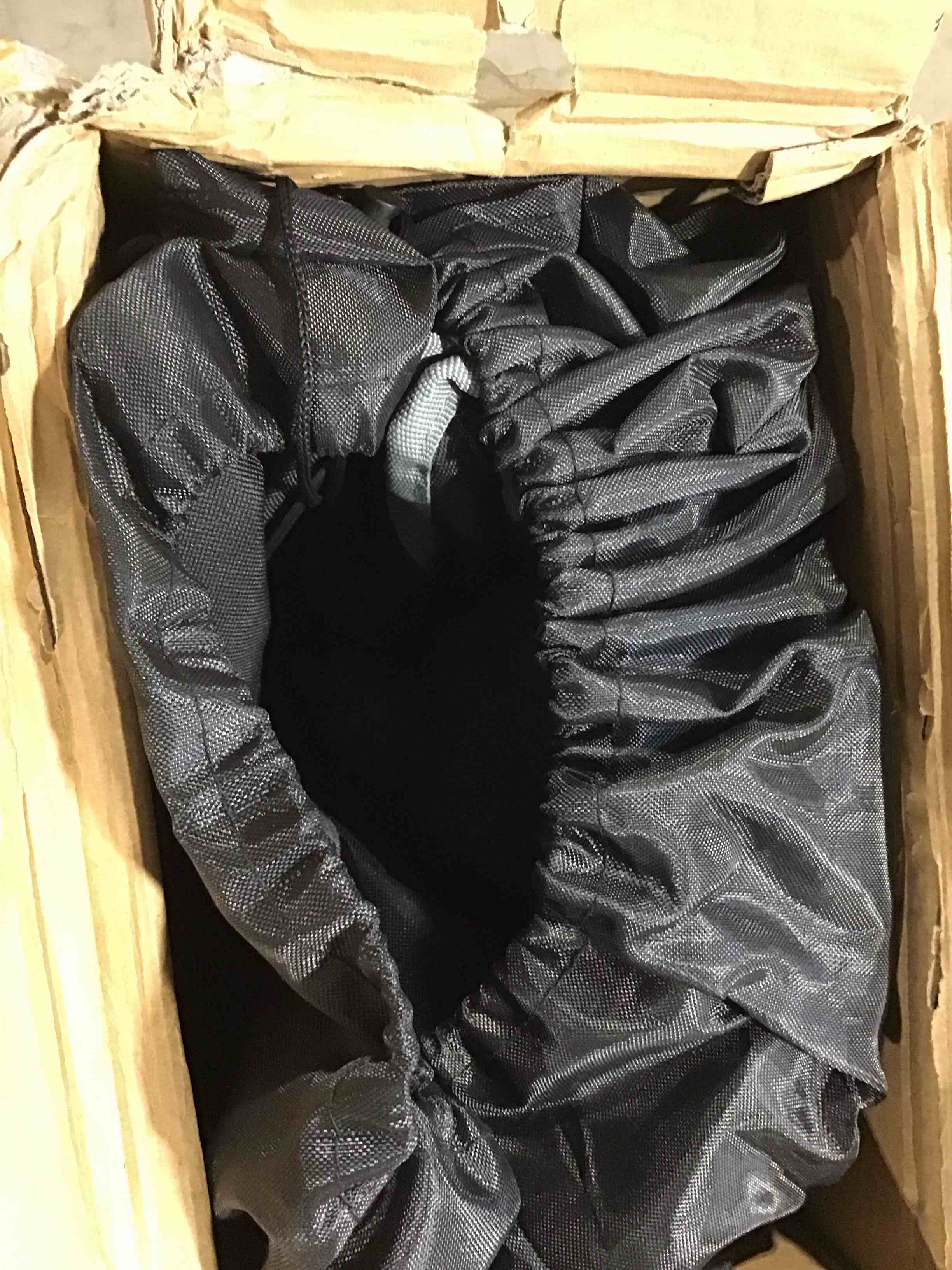 https://s3.amazonaws.com/lotting-images-prod/bidfta/TEA2815940_1750765917037.jpeg
