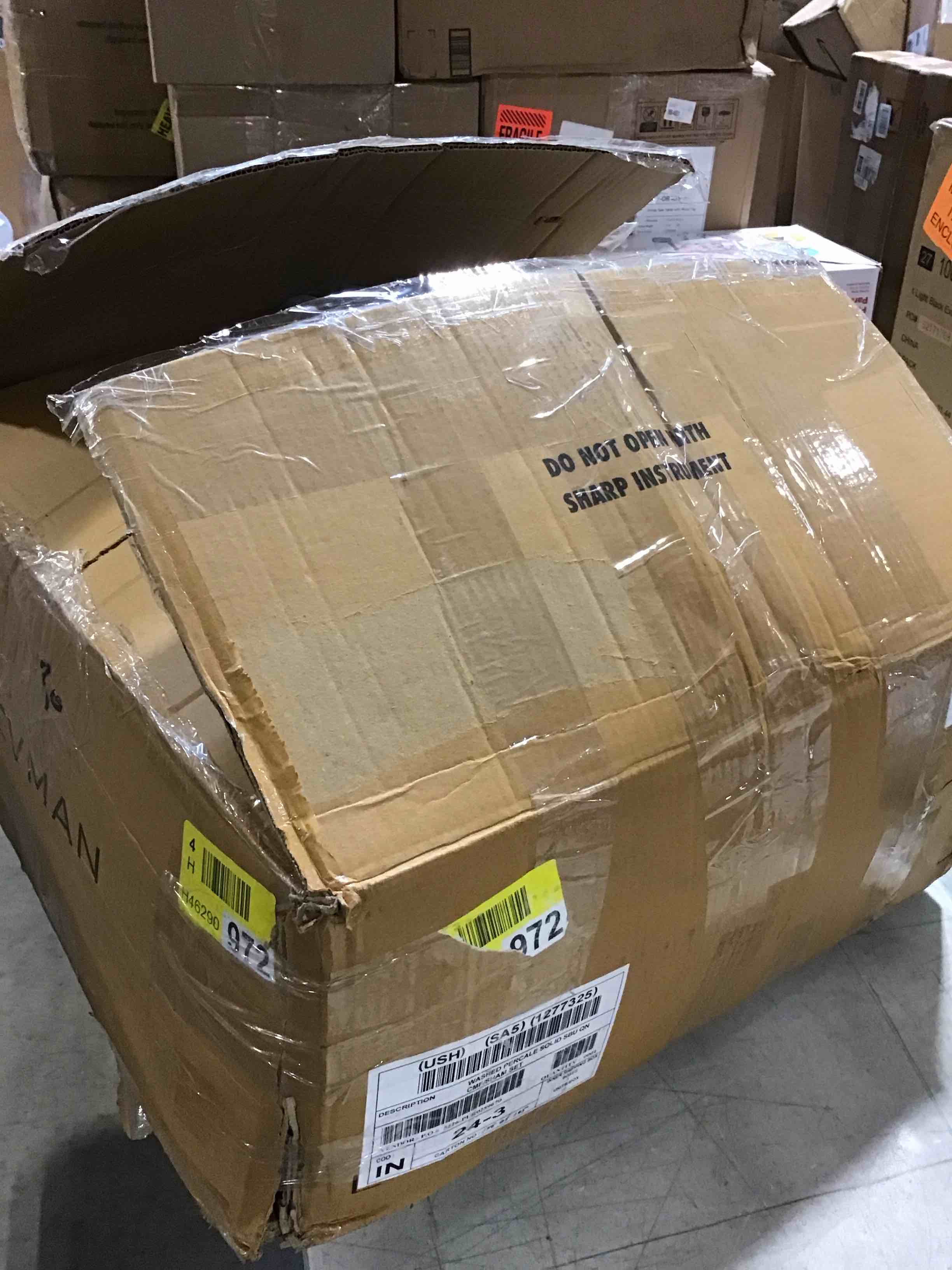 https://s3.amazonaws.com/lotting-images-prod/bidfta/TEA2815976_1750775212646.jpeg