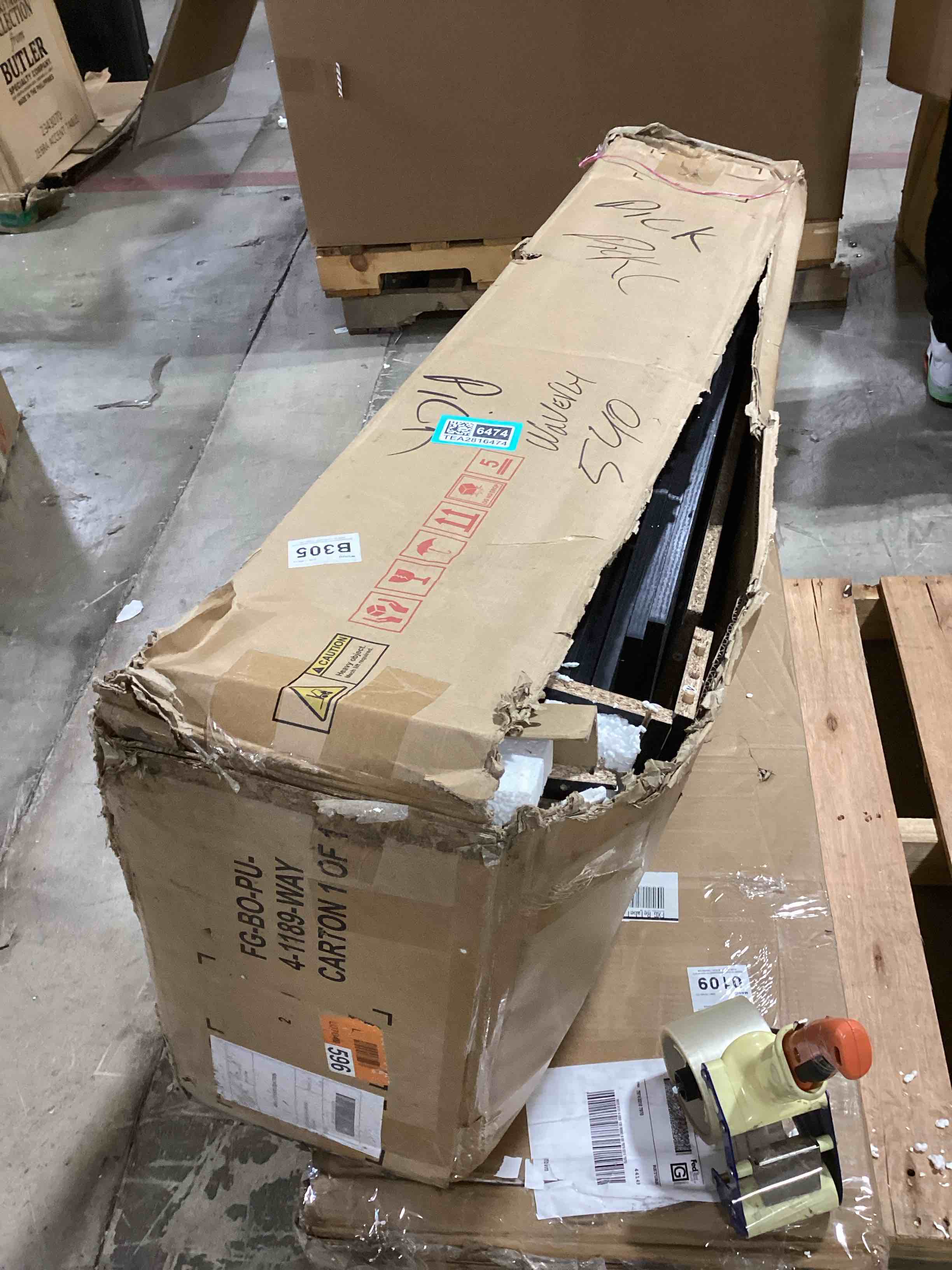 https://s3.amazonaws.com/lotting-images-prod/bidfta/TEA2816474_1751906393860.jpeg