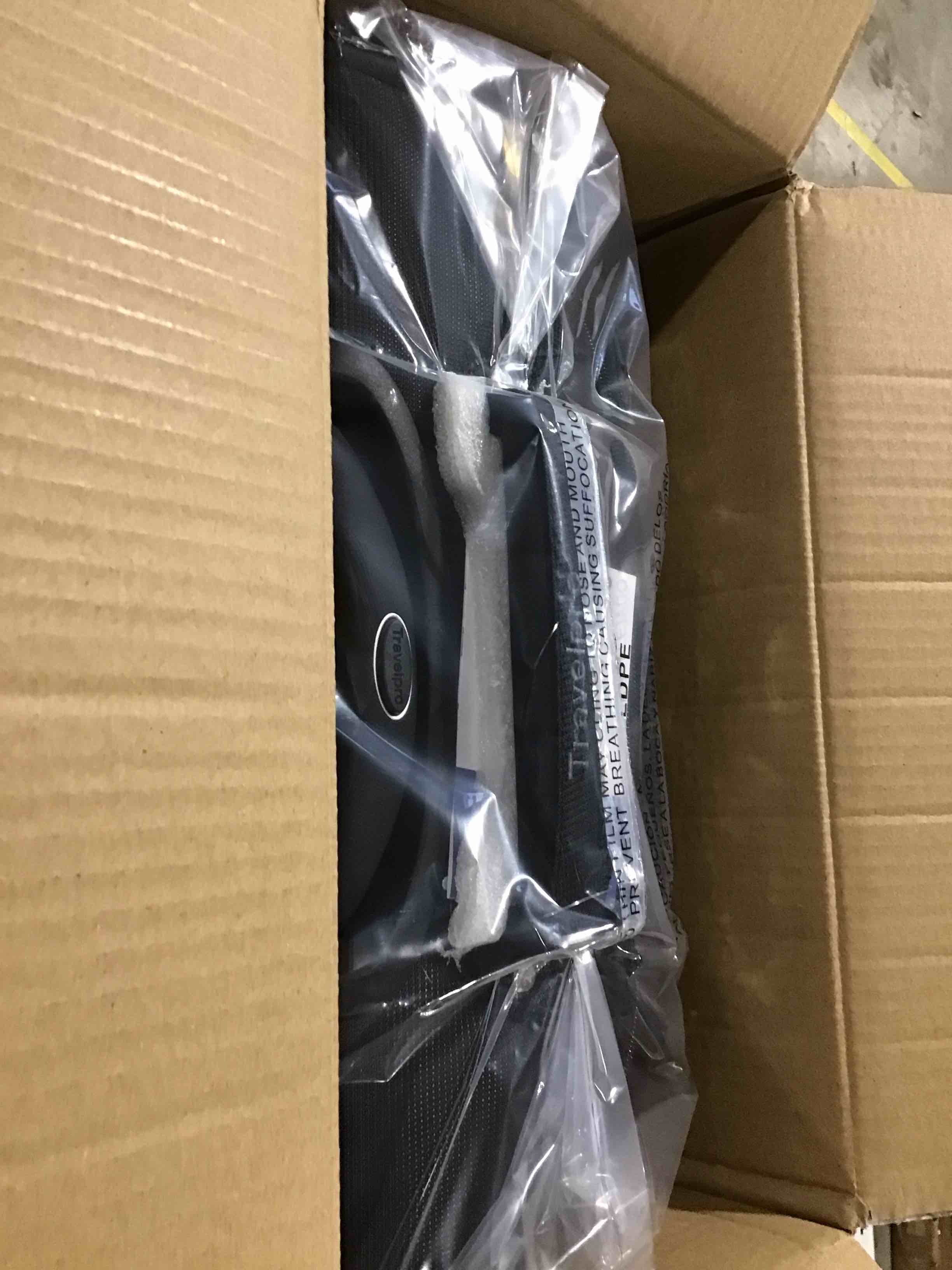 https://s3.amazonaws.com/lotting-images-prod/bidfta/TEA2816557_1751972574110.jpeg