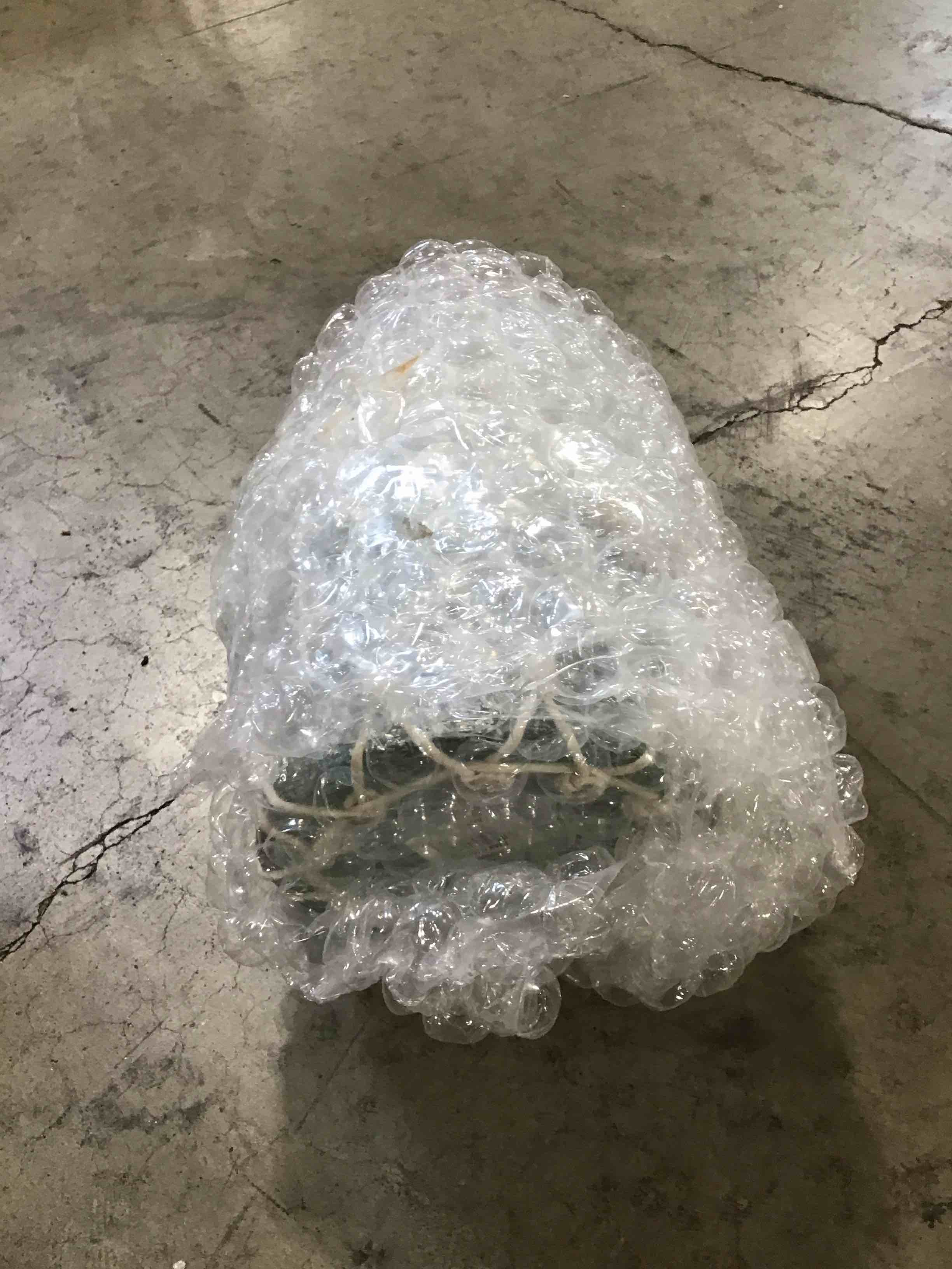 https://s3.amazonaws.com/lotting-images-prod/bidfta/TEA2816618_1751995209509.jpeg
