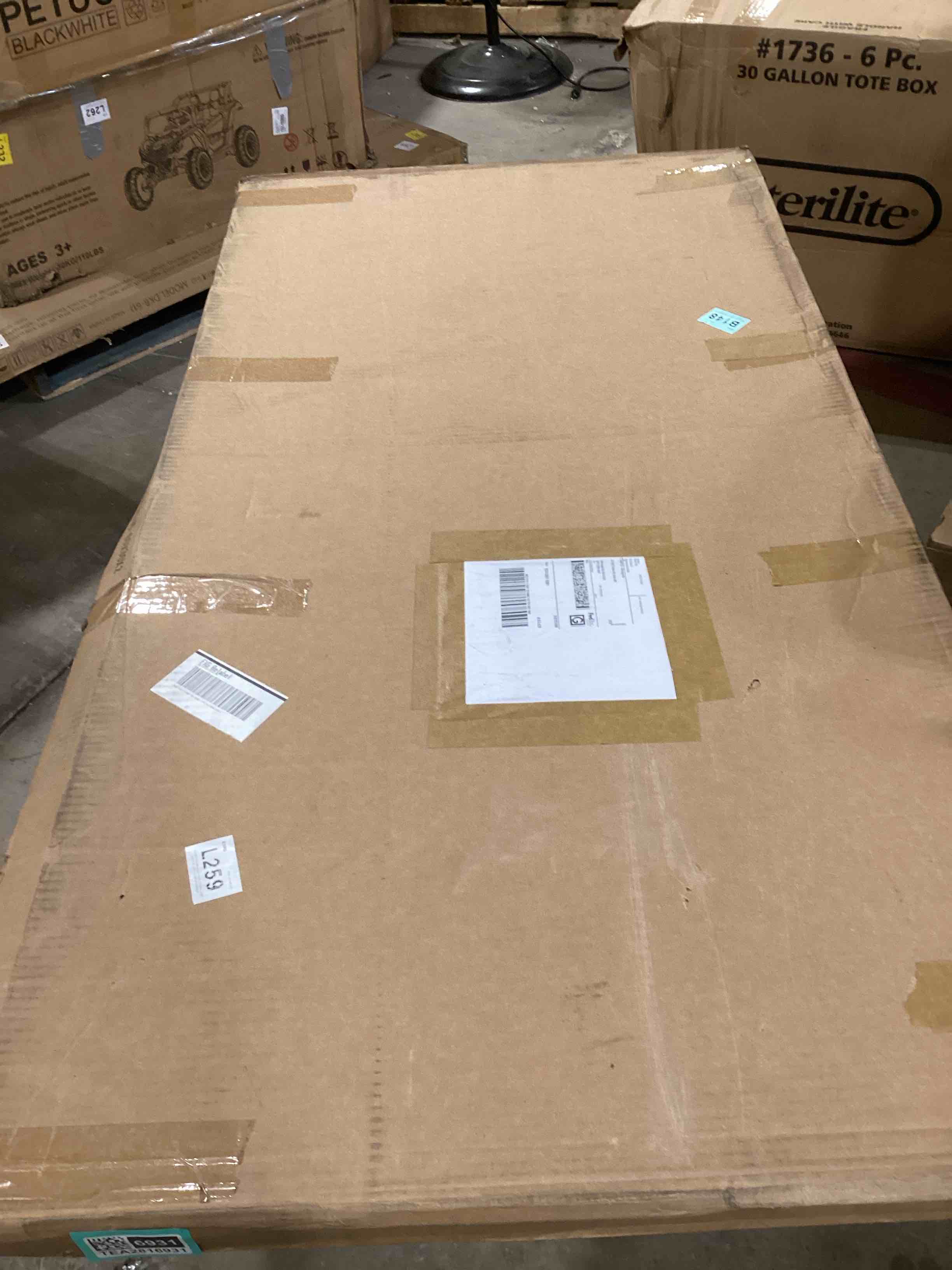 https://s3.amazonaws.com/lotting-images-prod/bidfta/TEA2816931_1752248187578.jpeg