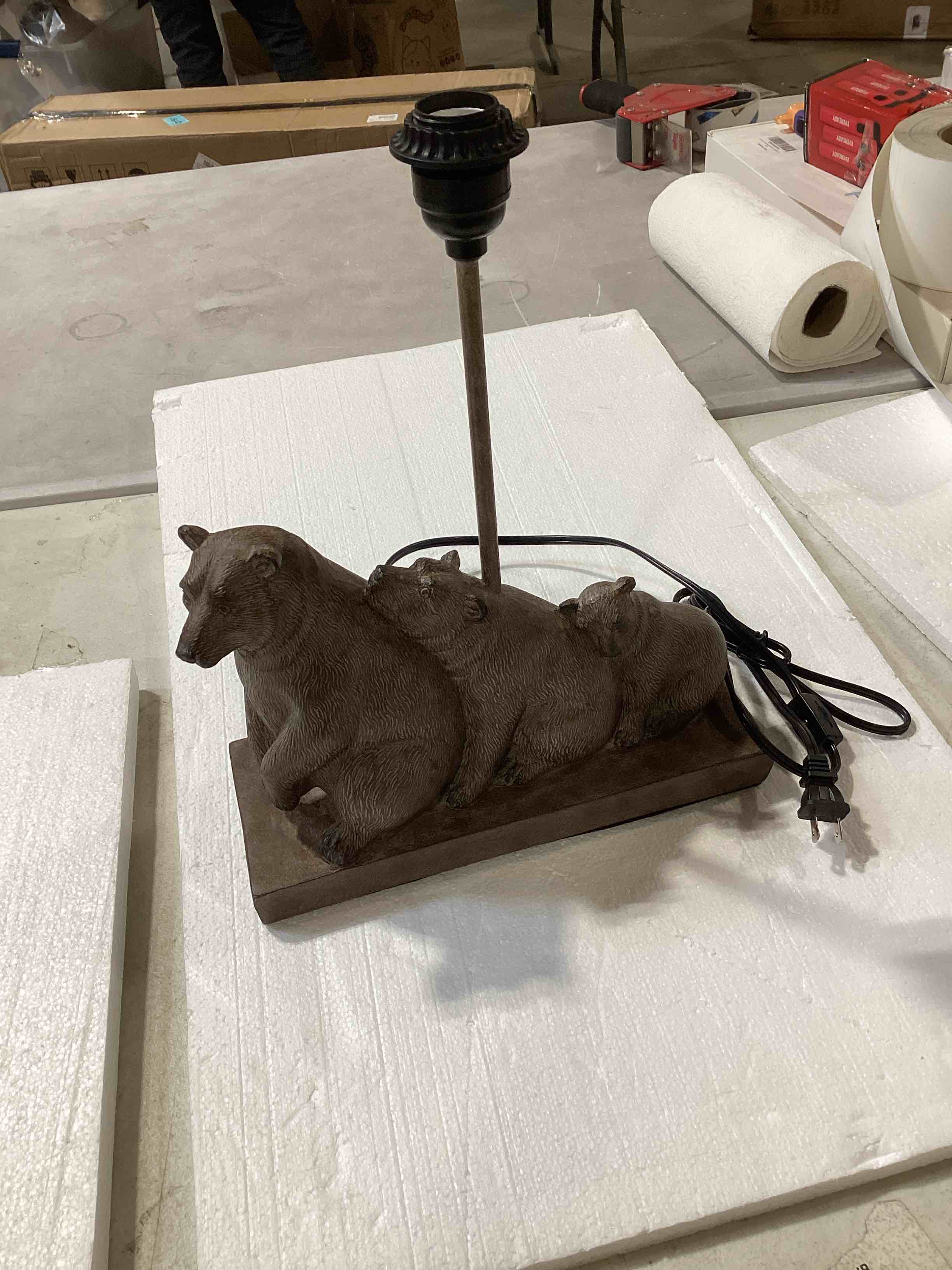 Uma Home Decor 3 Bears on a Lamp 