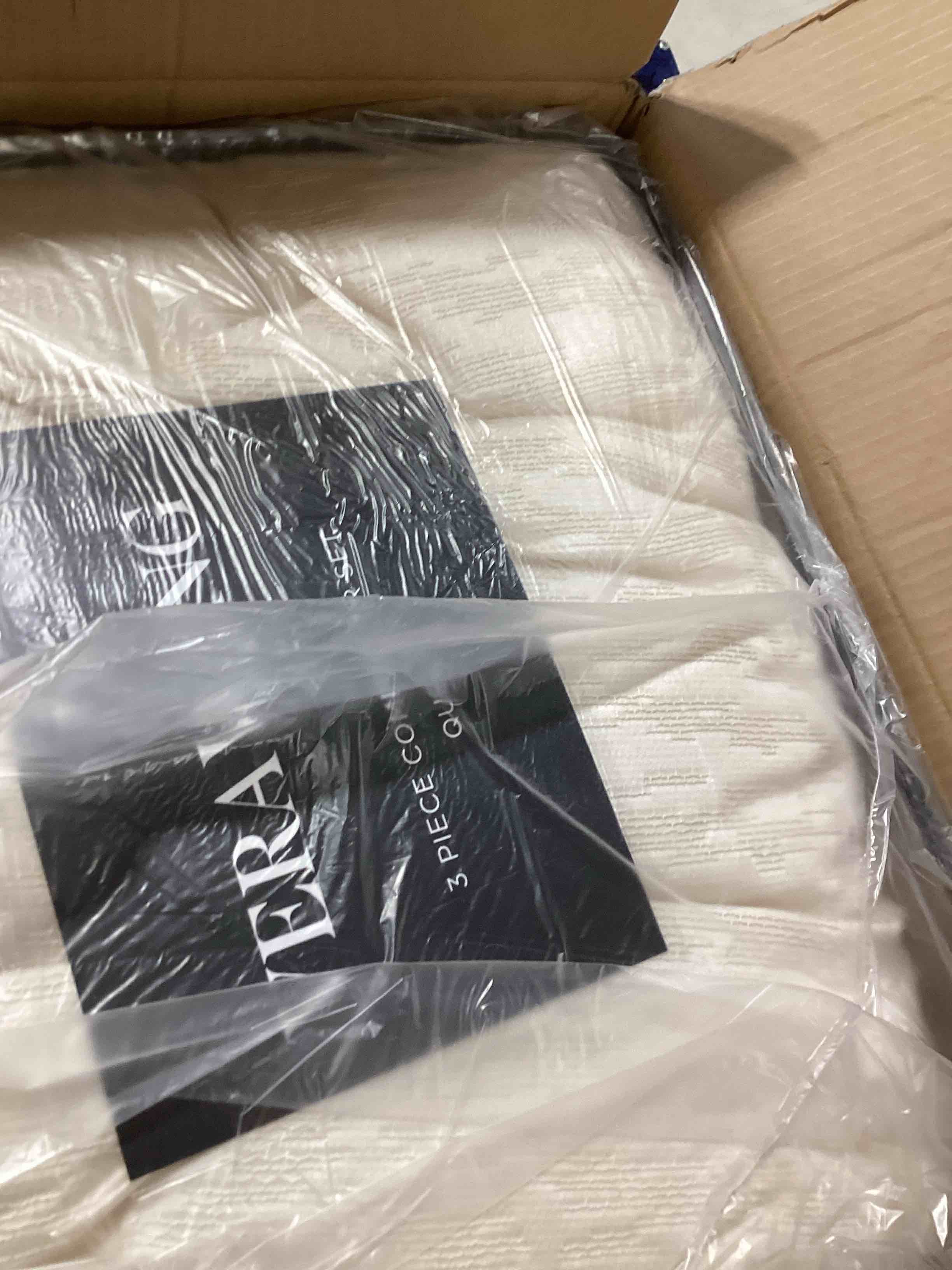 https://s3.amazonaws.com/lotting-images-prod/bidfta/TEA2821044_1750967135930.jpeg