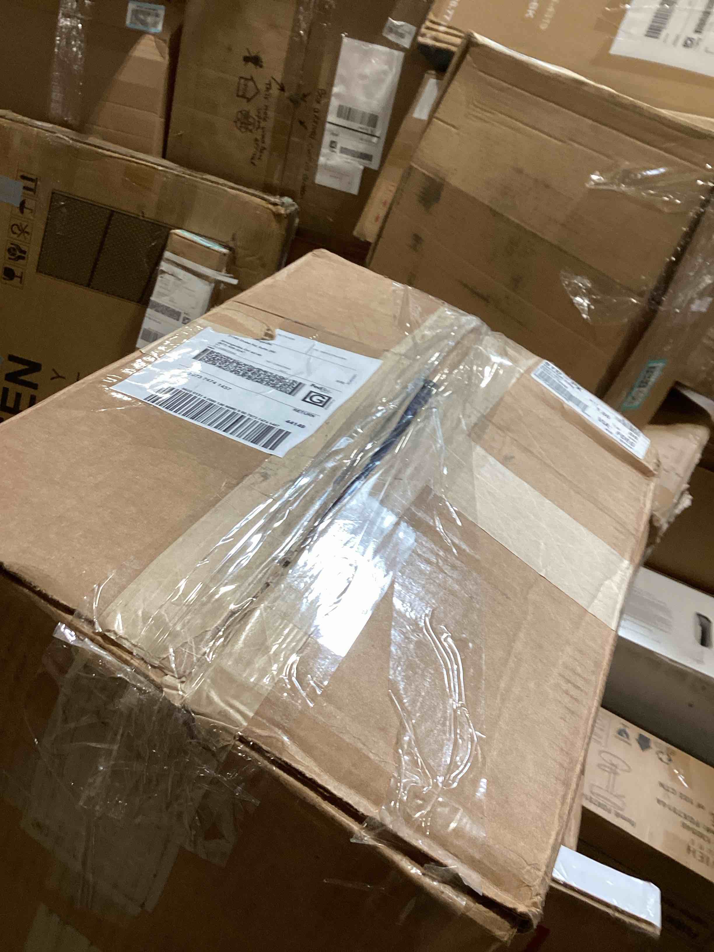 https://s3.amazonaws.com/lotting-images-prod/bidfta/TEA2821052_1750968994732.jpeg