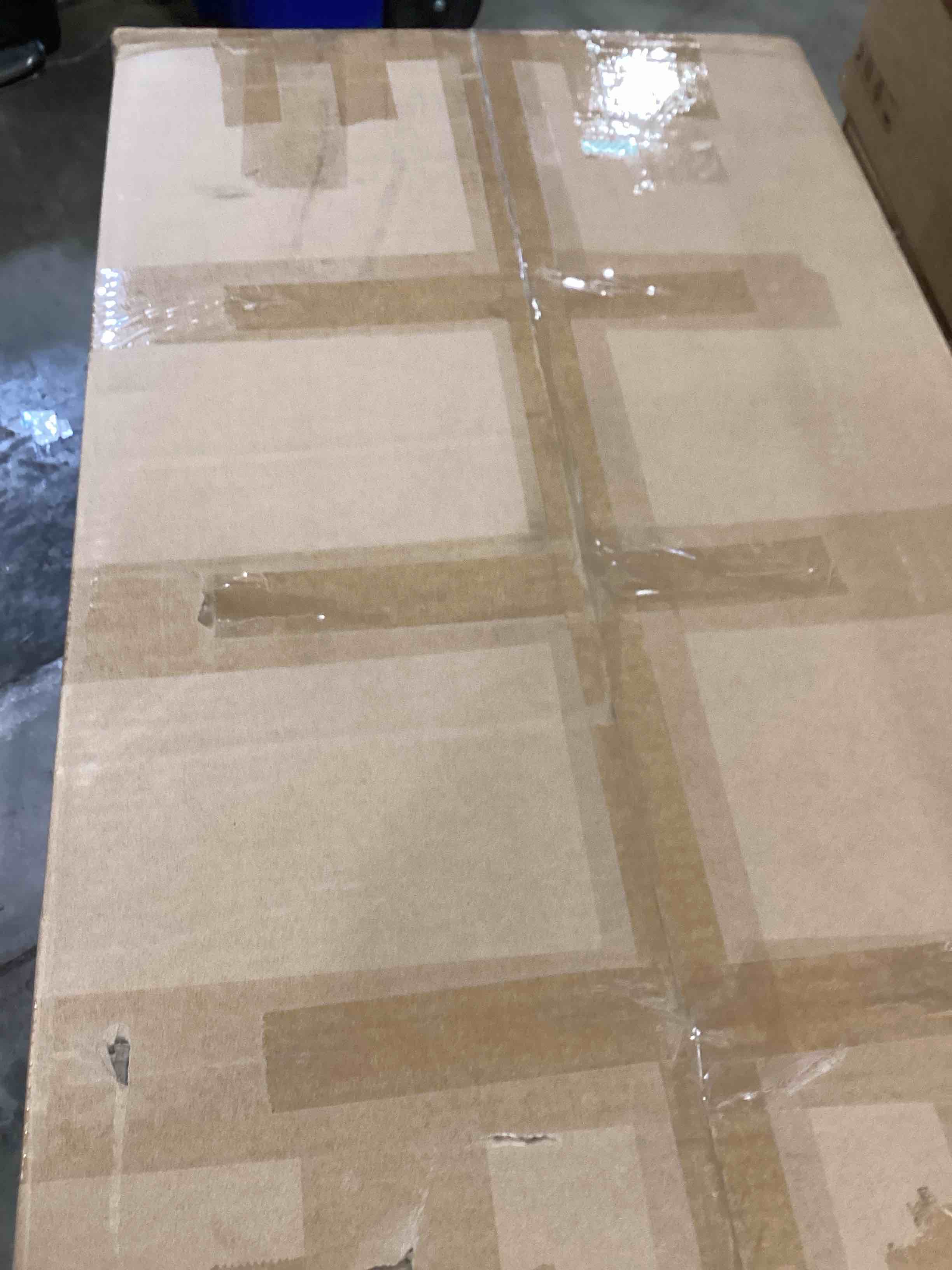 https://s3.amazonaws.com/lotting-images-prod/bidfta/TEA2821055_1751031679736.jpeg