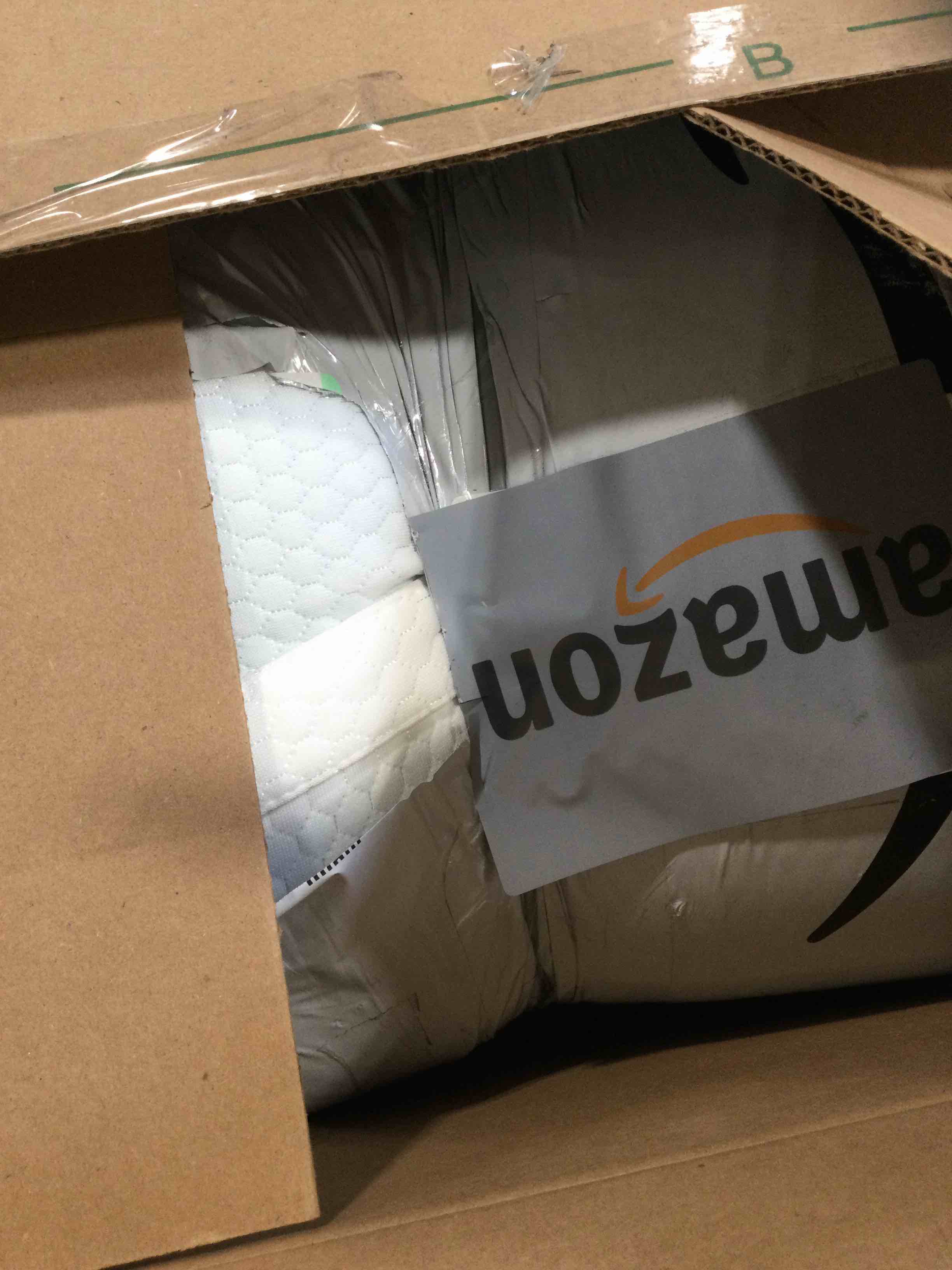 https://s3.amazonaws.com/lotting-images-prod/bidfta/TEA2821292_1751469613758.jpeg