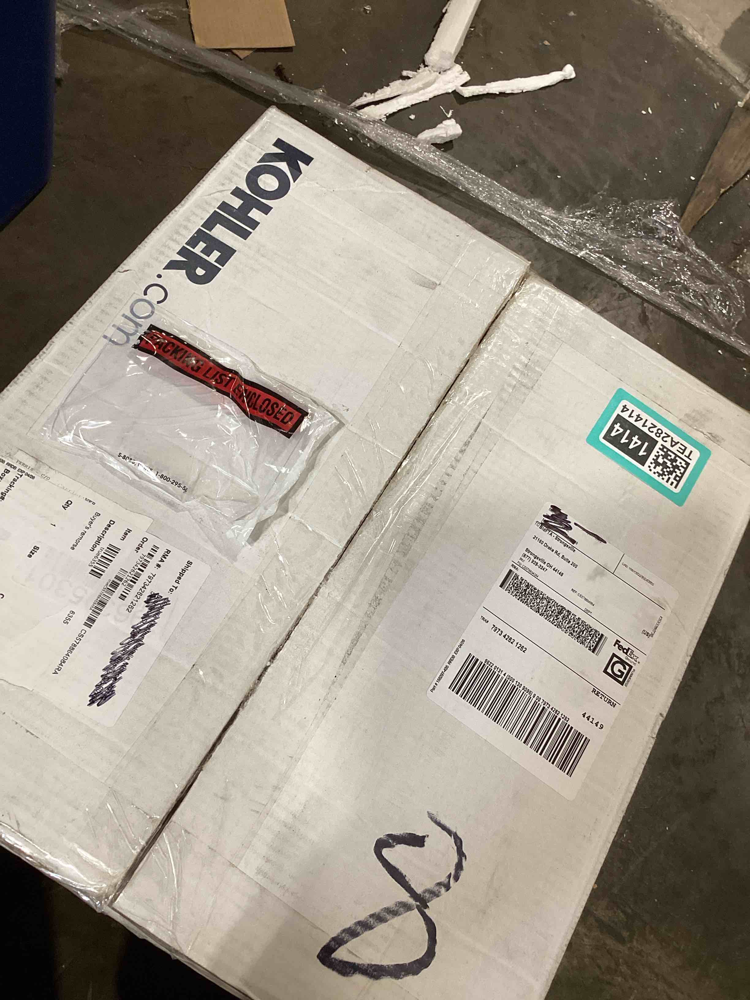 https://s3.amazonaws.com/lotting-images-prod/bidfta/TEA2821414_1751898675200.jpeg