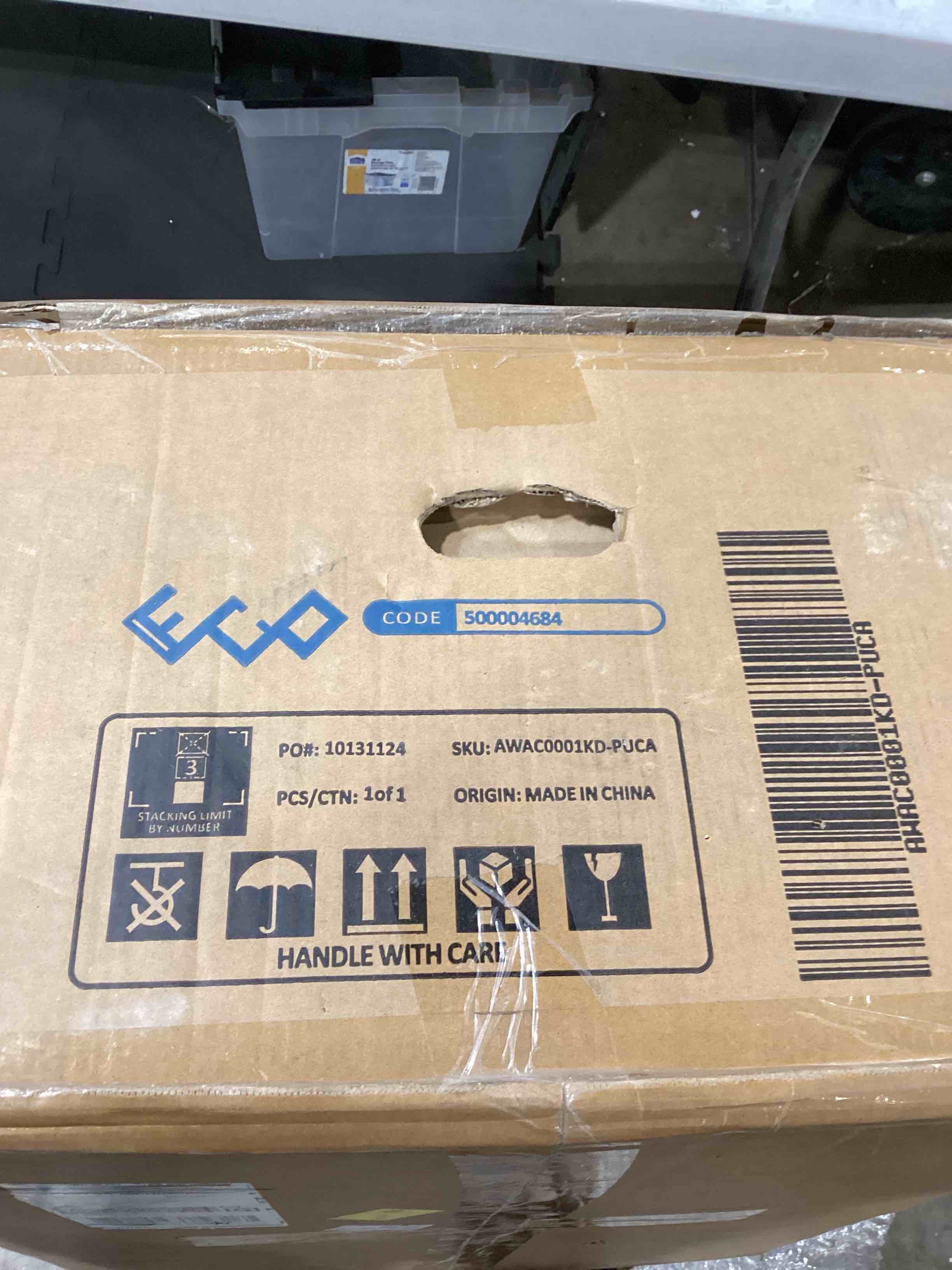 https://s3.amazonaws.com/lotting-images-prod/bidfta/TEA2821622_1752080476027.jpeg