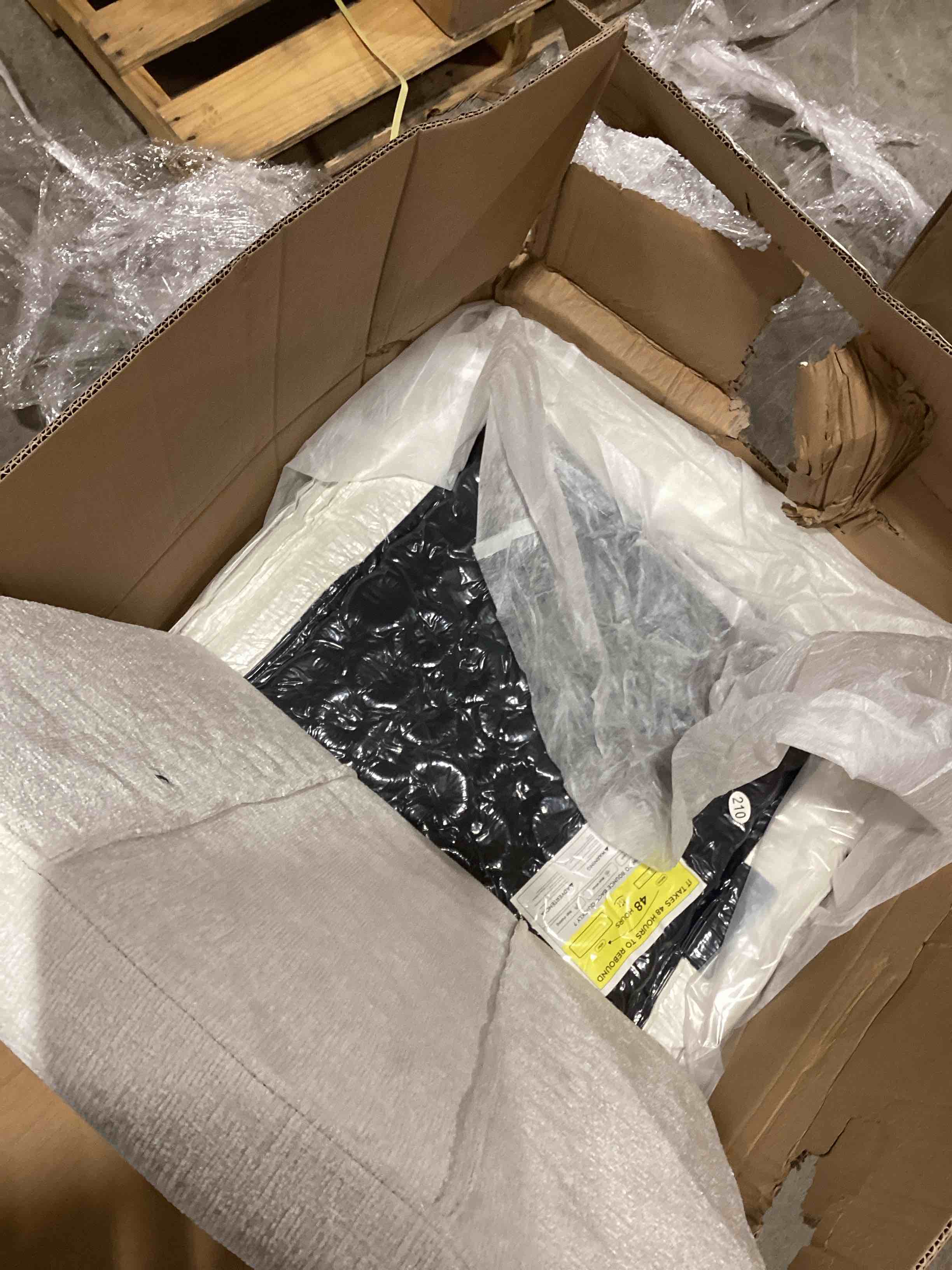 https://s3.amazonaws.com/lotting-images-prod/bidfta/TEA2821641_1752147779647.jpeg