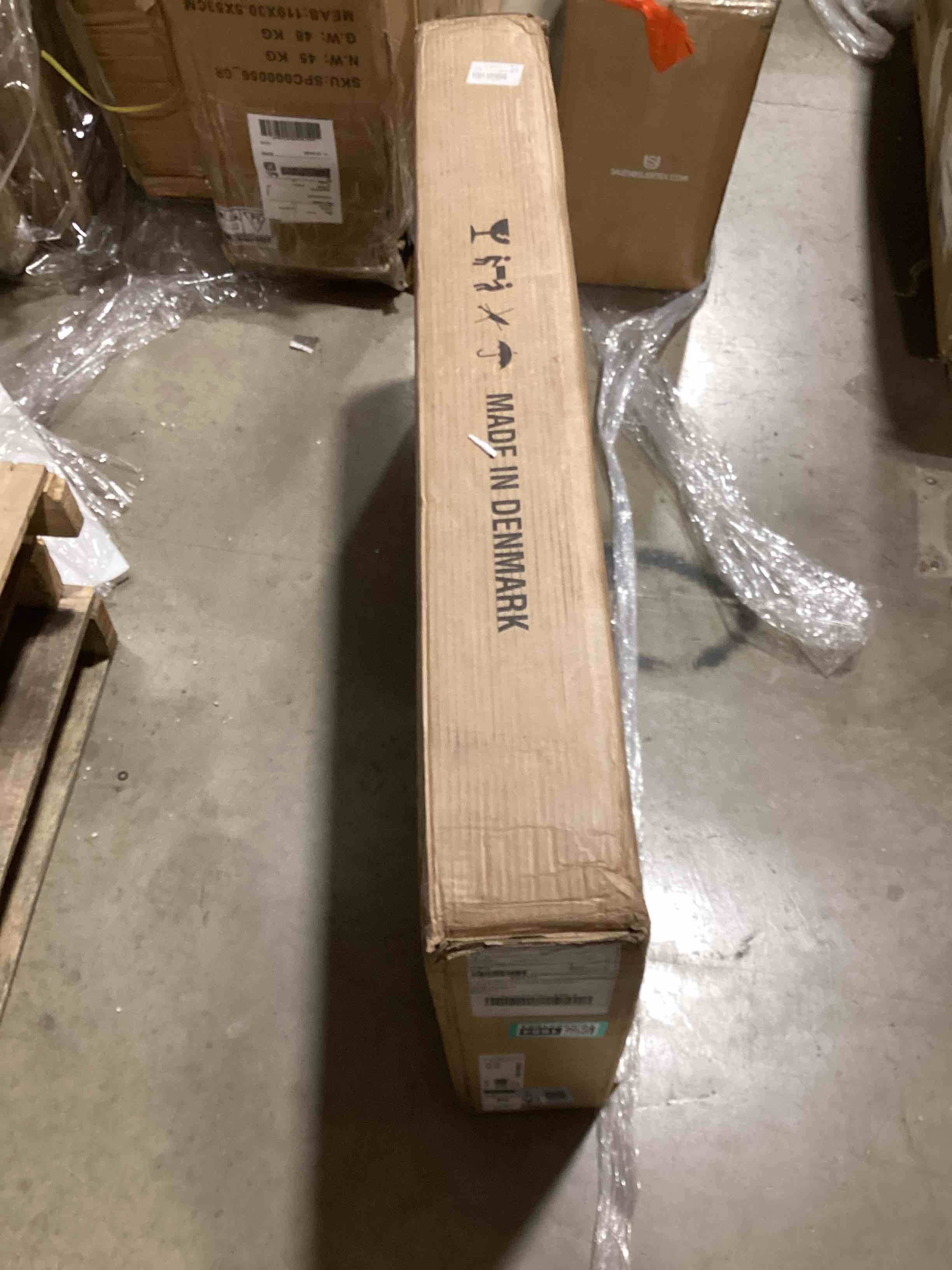 https://s3.amazonaws.com/lotting-images-prod/bidfta/TEA2821884_1752503347456.jpeg