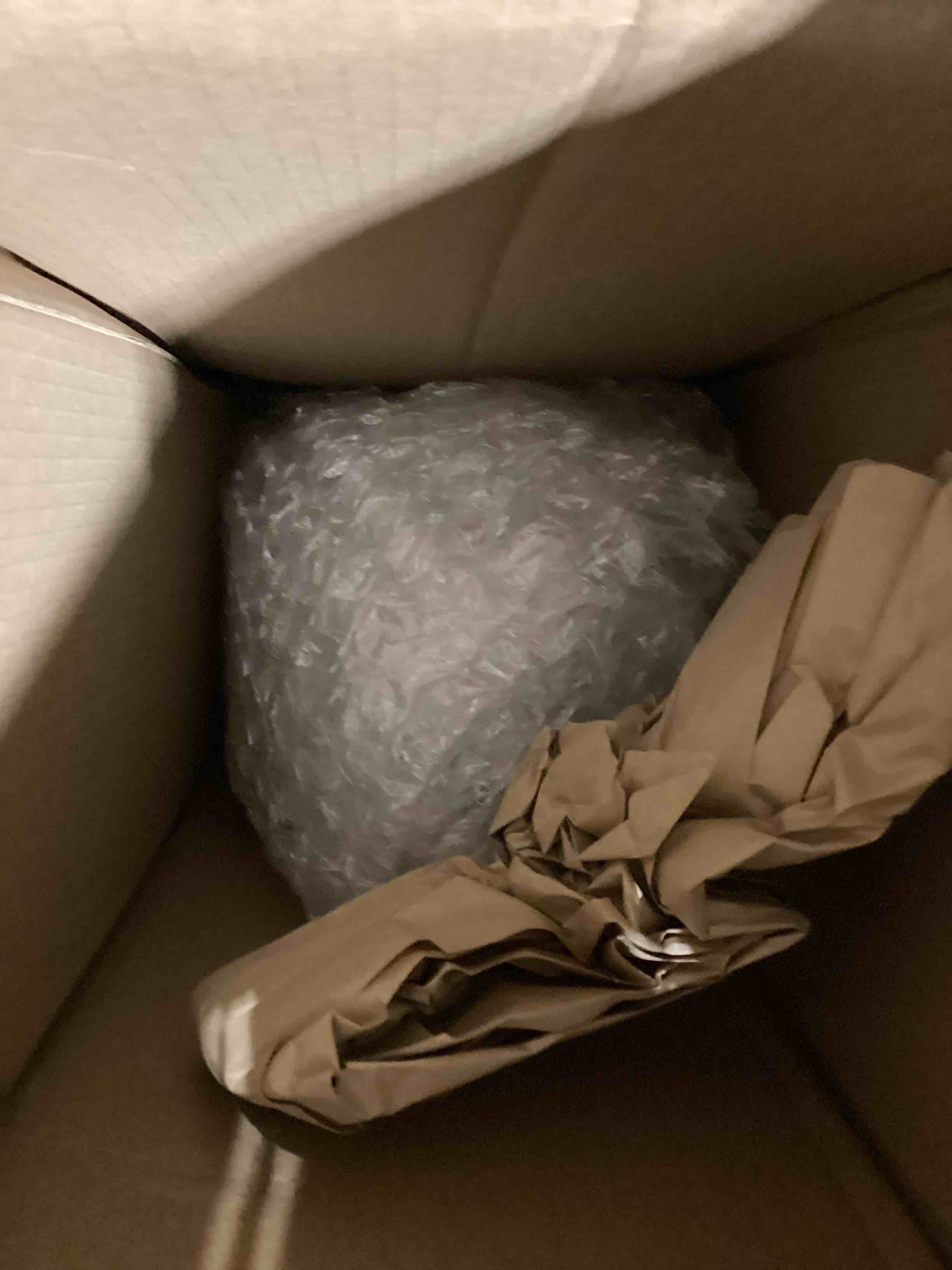 https://s3.amazonaws.com/lotting-images-prod/bidfta/TEA2822155_1752861565085.jpeg