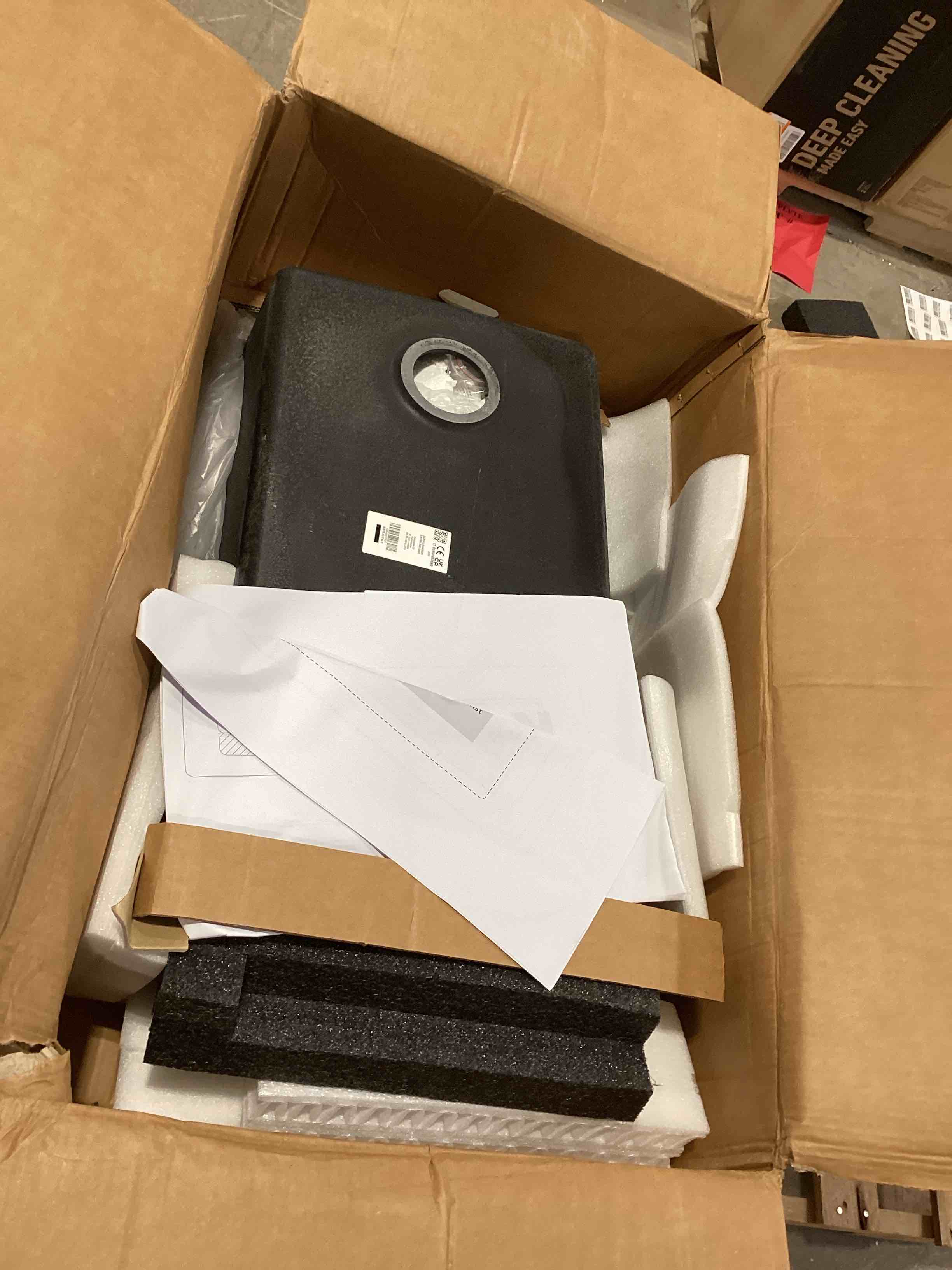 https://s3.amazonaws.com/lotting-images-prod/bidfta/TEA2822524_1753728880606.jpeg