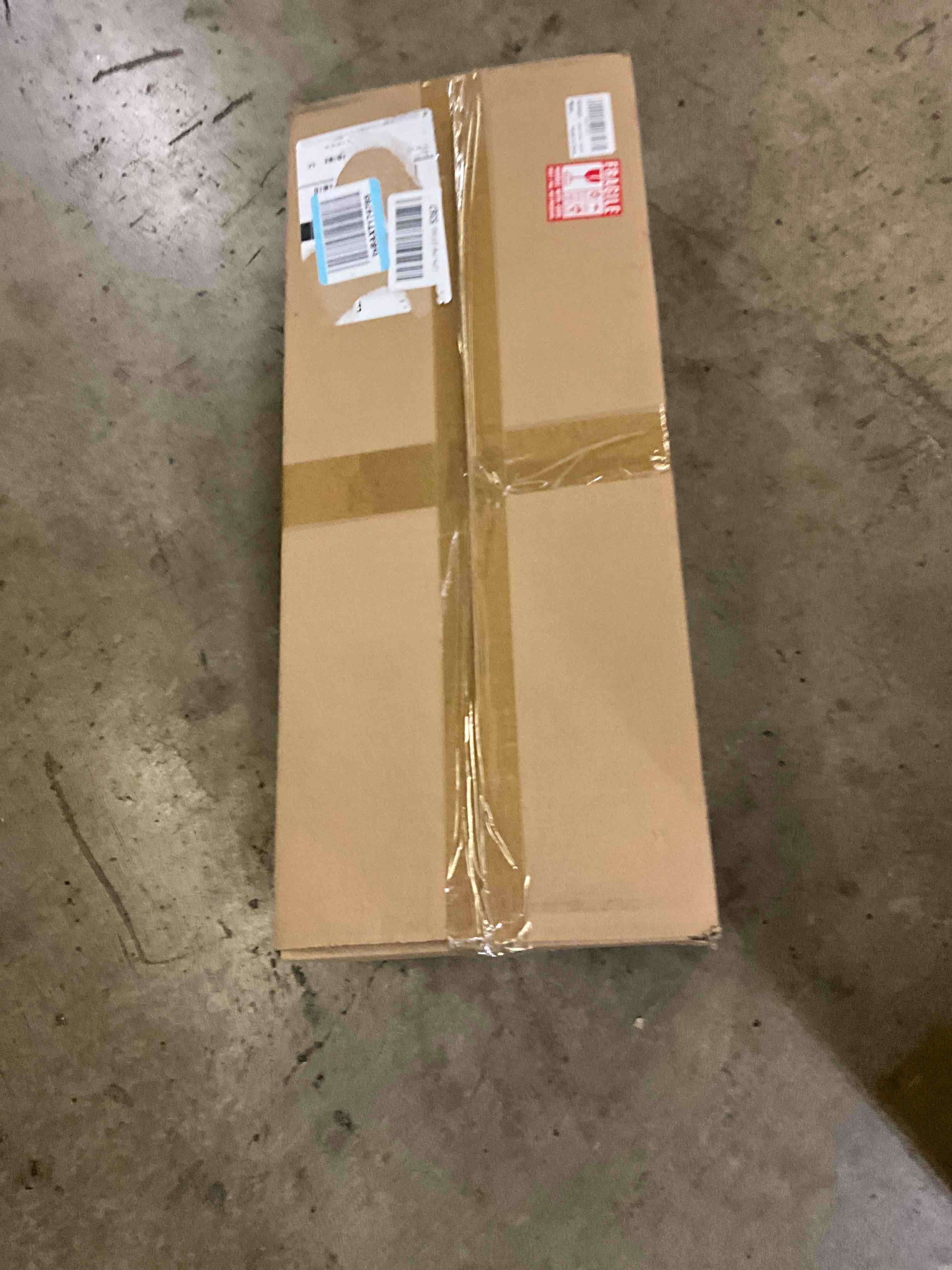 https://s3.amazonaws.com/lotting-images-prod/bidfta/TEA2848342_1746383303594.jpeg