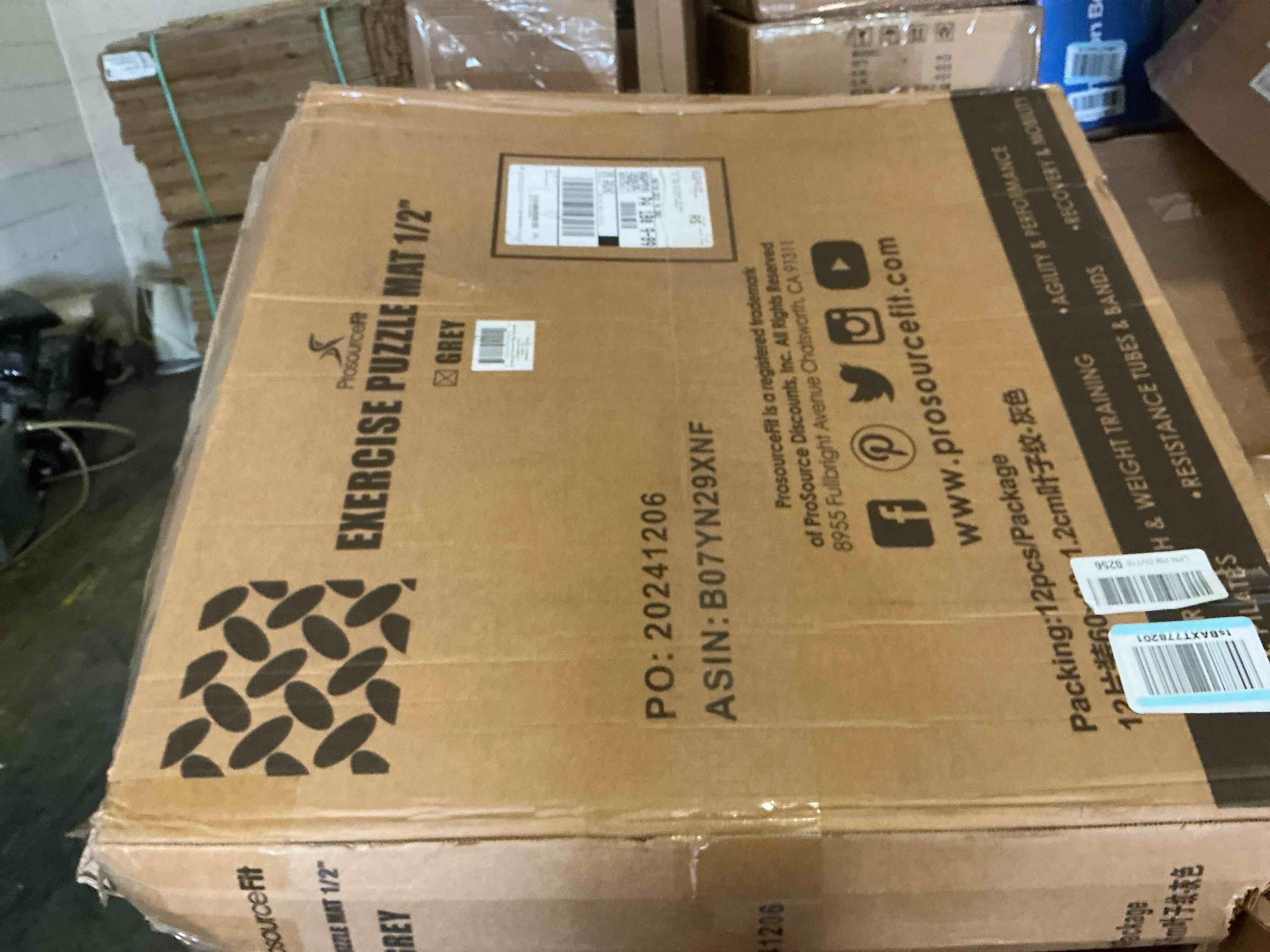 https://s3.amazonaws.com/lotting-images-prod/bidfta/TEA2848465_1746471221397.jpeg
