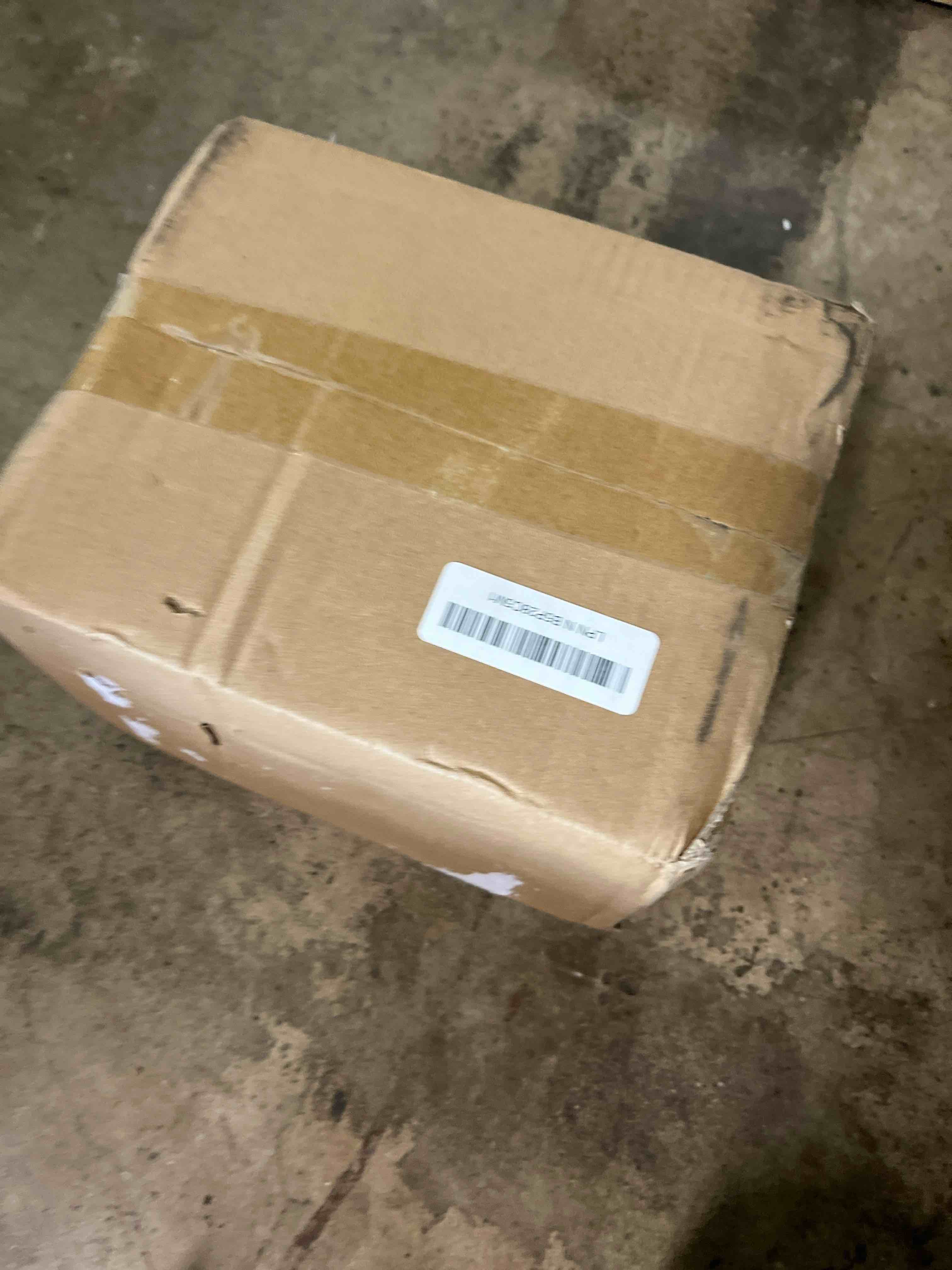 https://s3.amazonaws.com/lotting-images-prod/bidfta/TEA2850985_1750980750056.jpeg