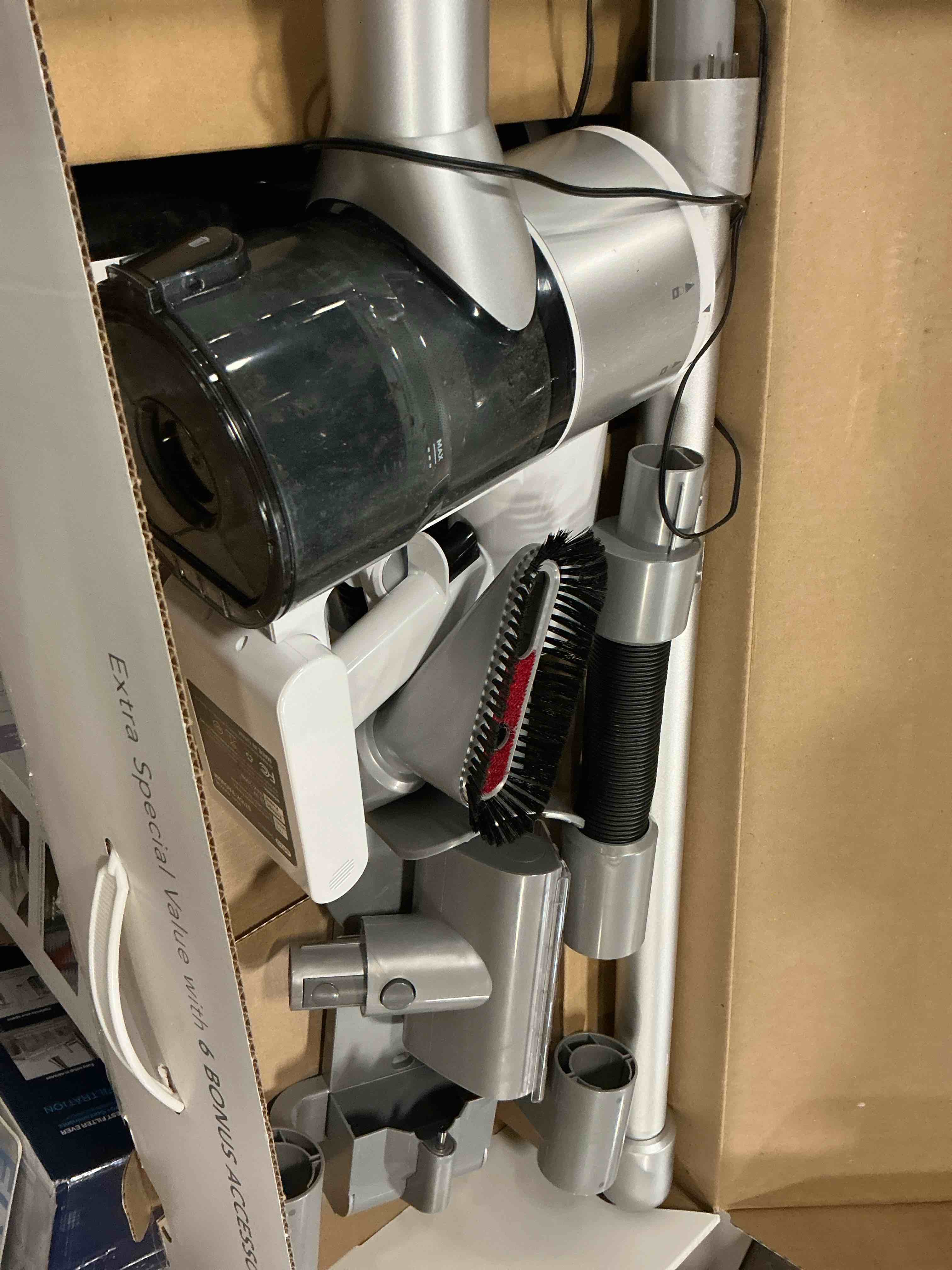 https://s3.amazonaws.com/lotting-images-prod/bidfta/TEA2854554_1752672160720.jpeg