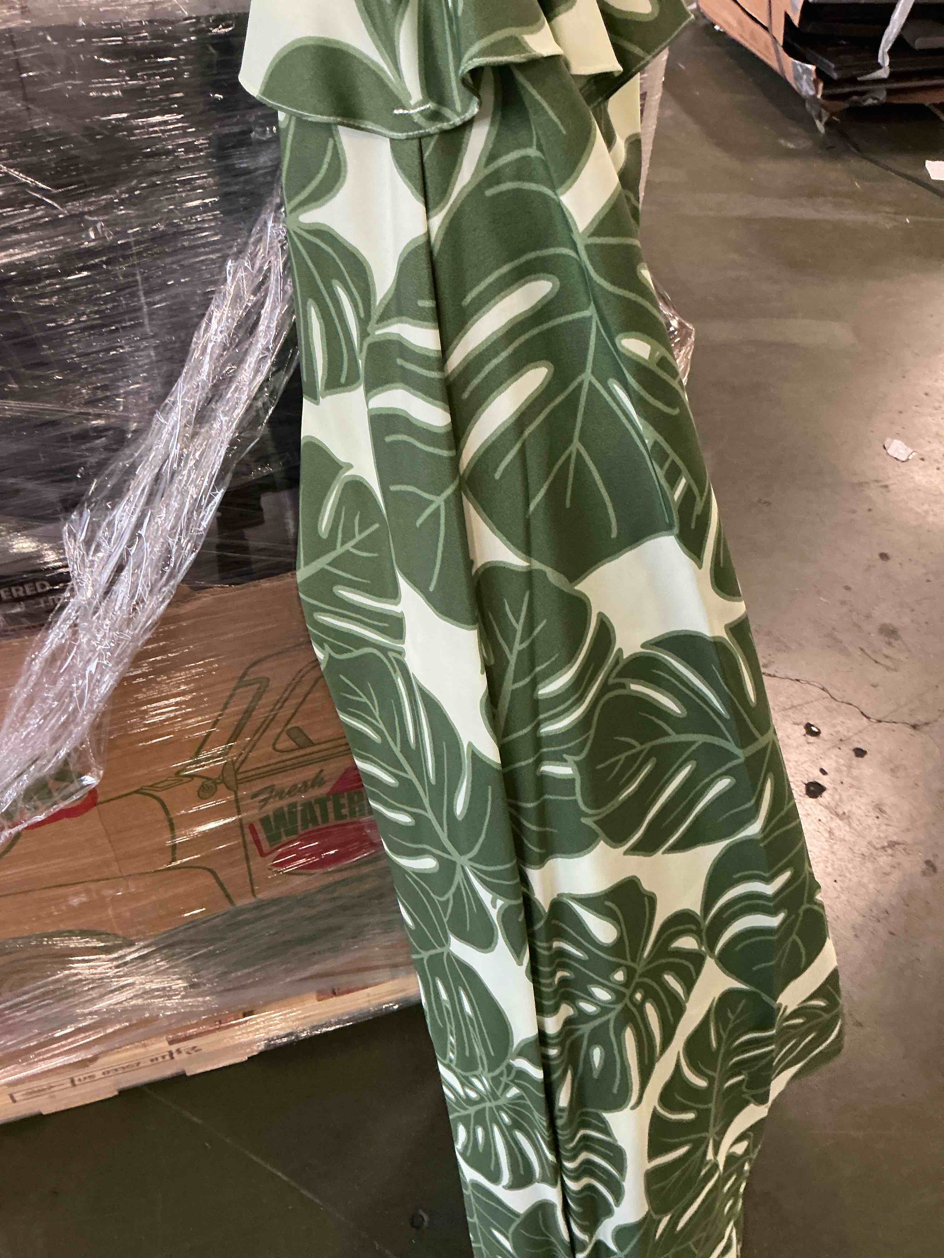 OEM Design Sun Umbrella Full Color Printing Cheap Price Beach Umbrella